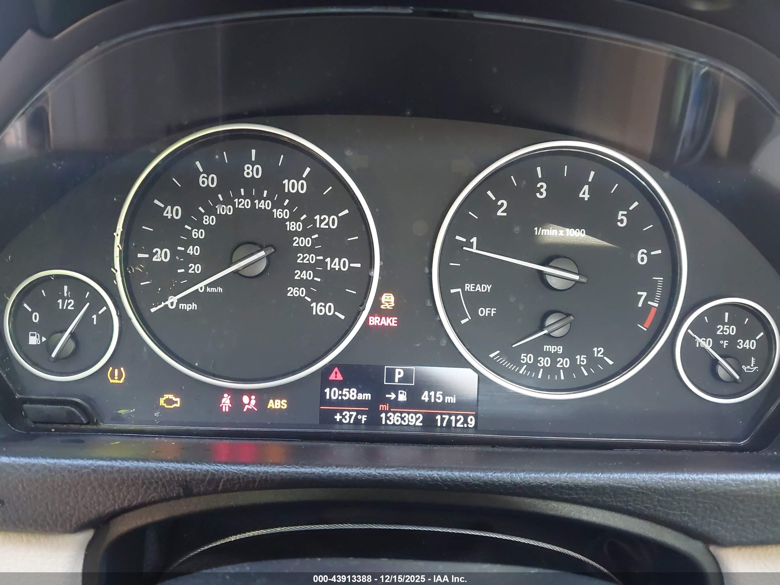 BMW 320I image 7