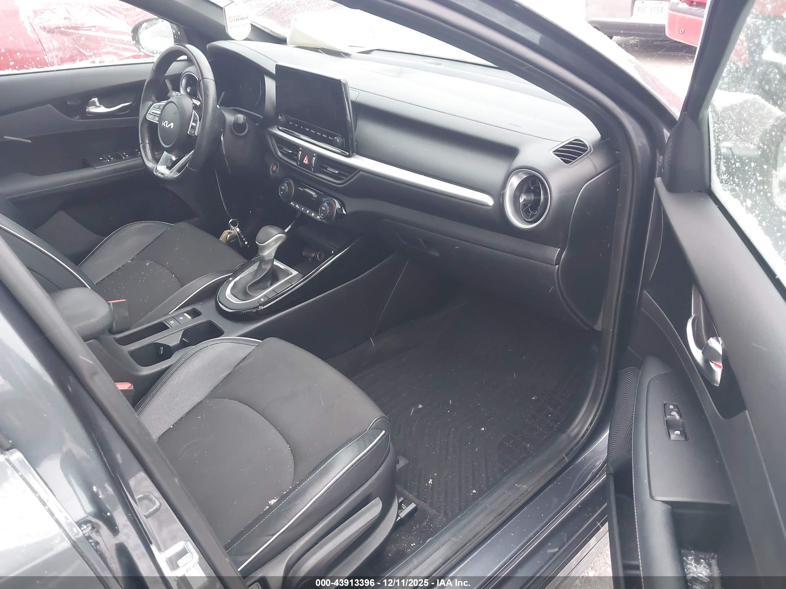 KIA FORTE image 5