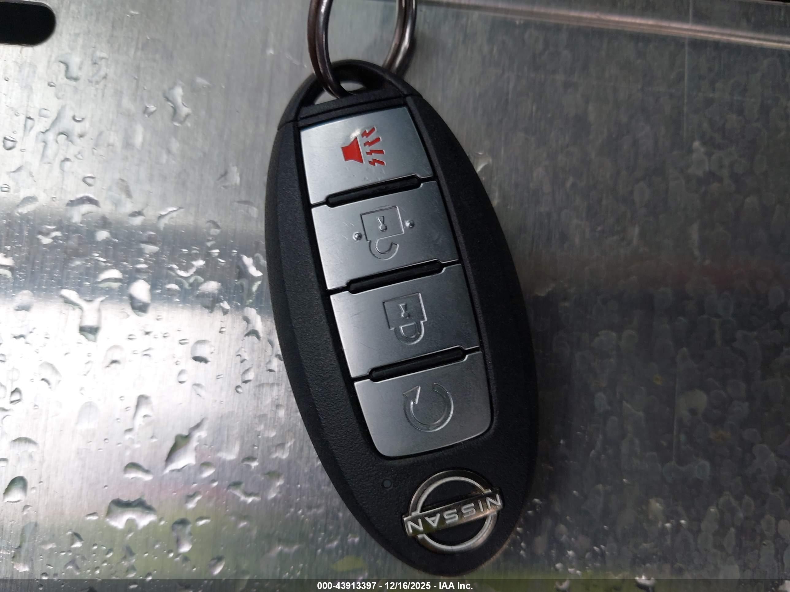 NISSAN KICKS image 11