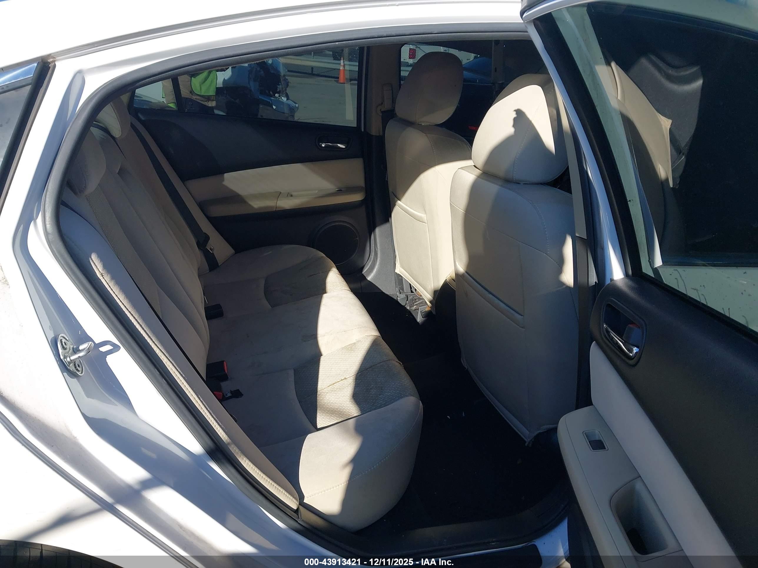 MAZDA MAZDA6 image 8