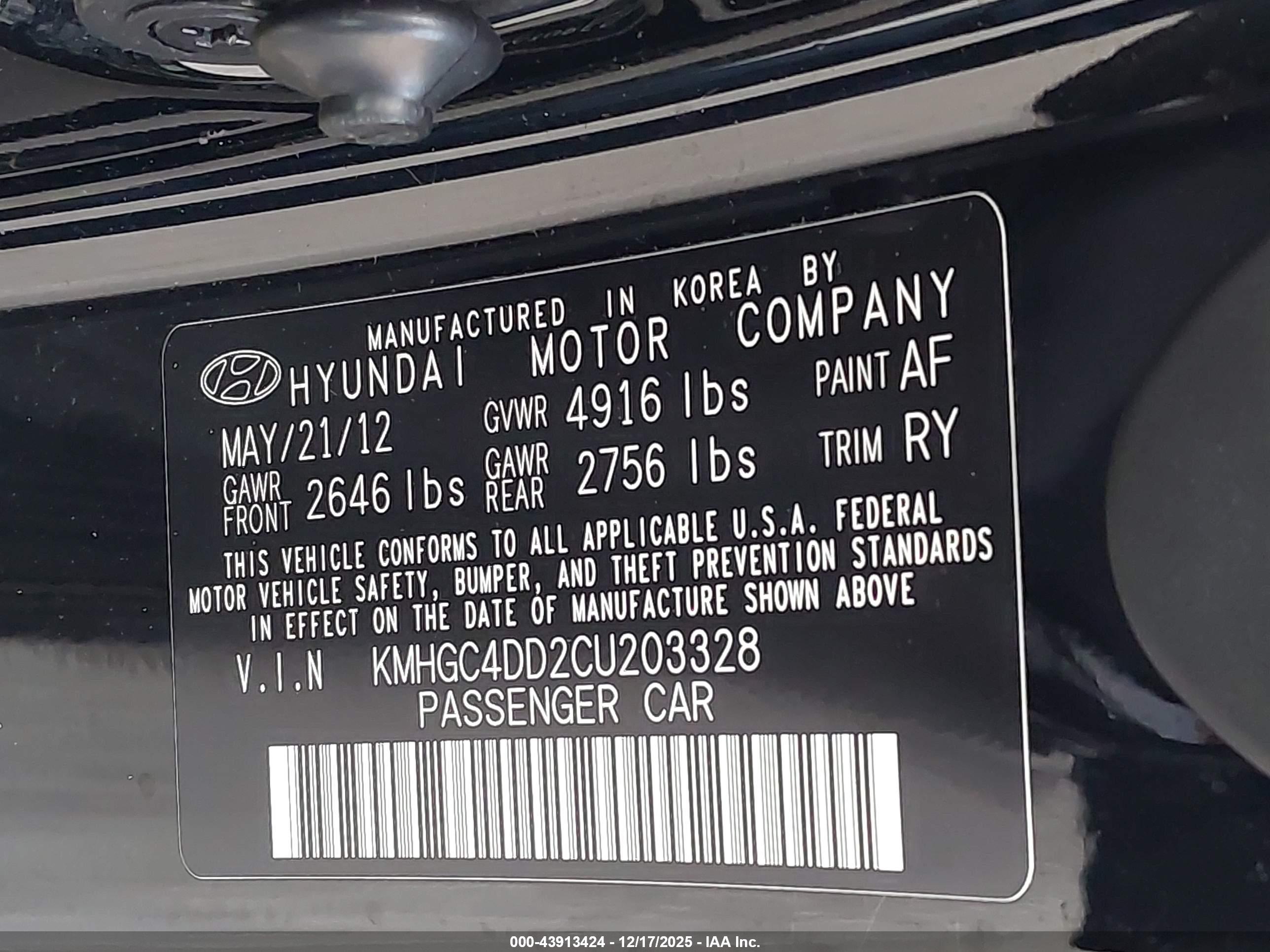 HYUNDAI GENESIS image 9