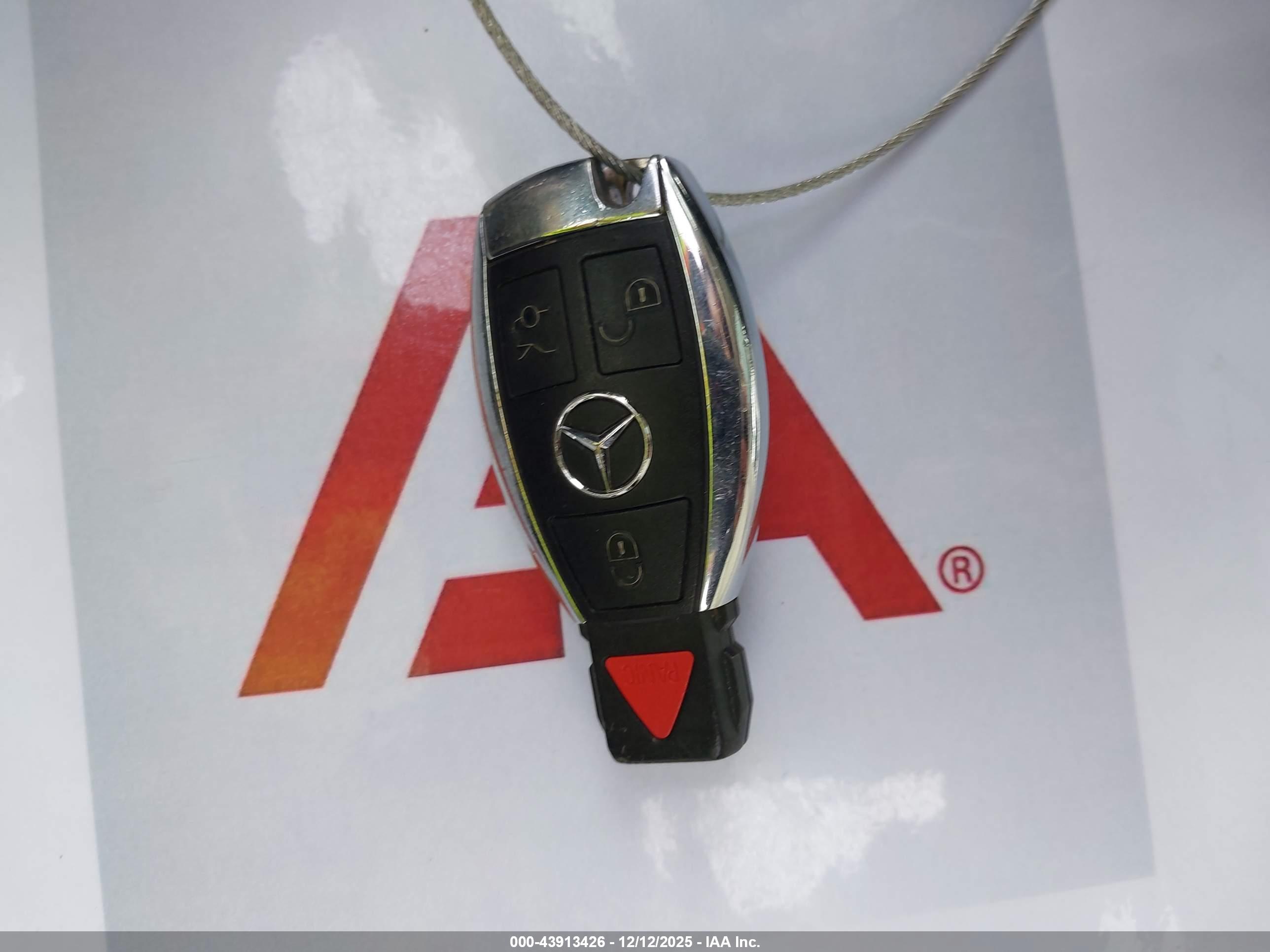 MERCEDES-BENZ C image 11