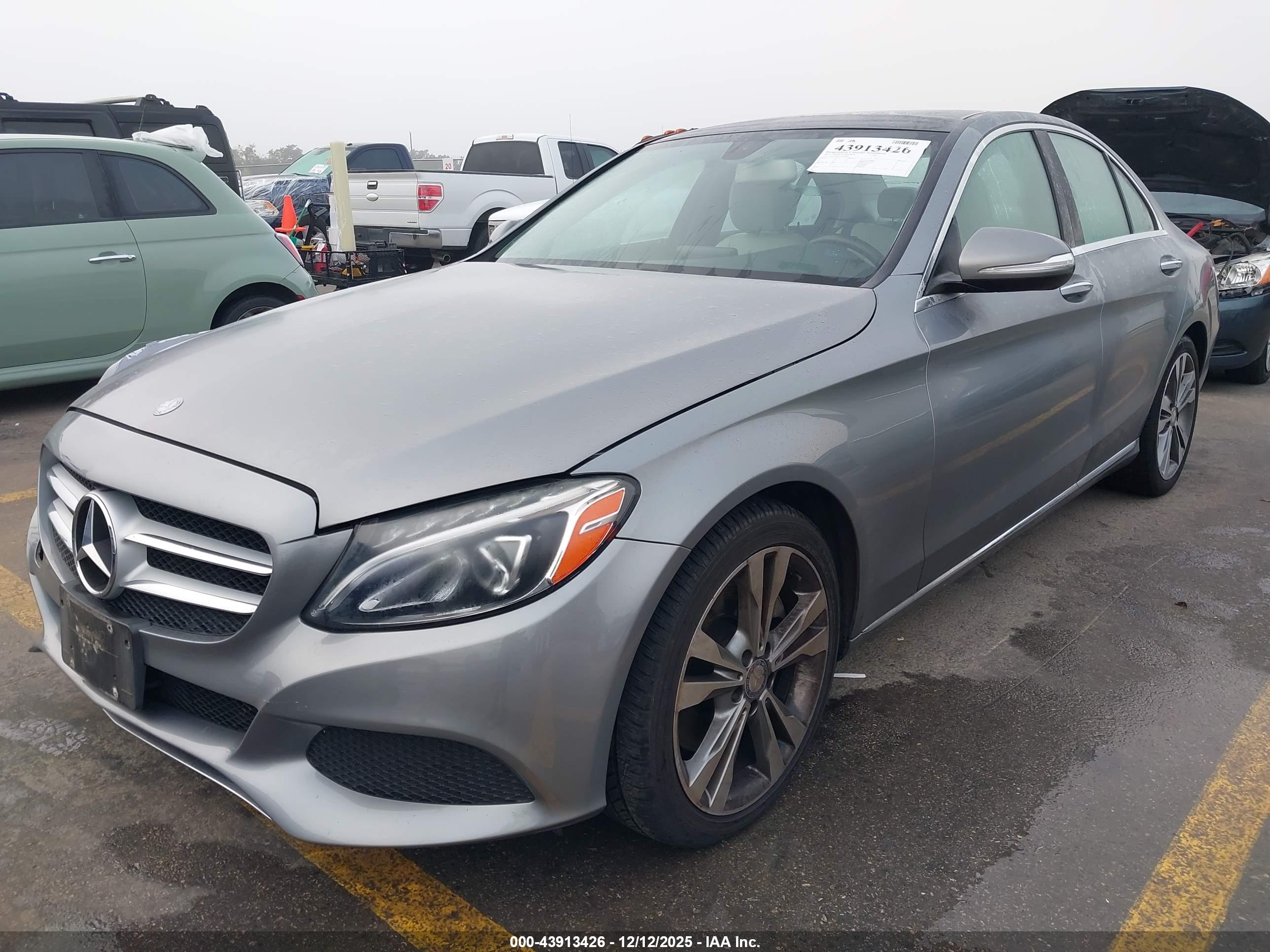 MERCEDES-BENZ C image 2