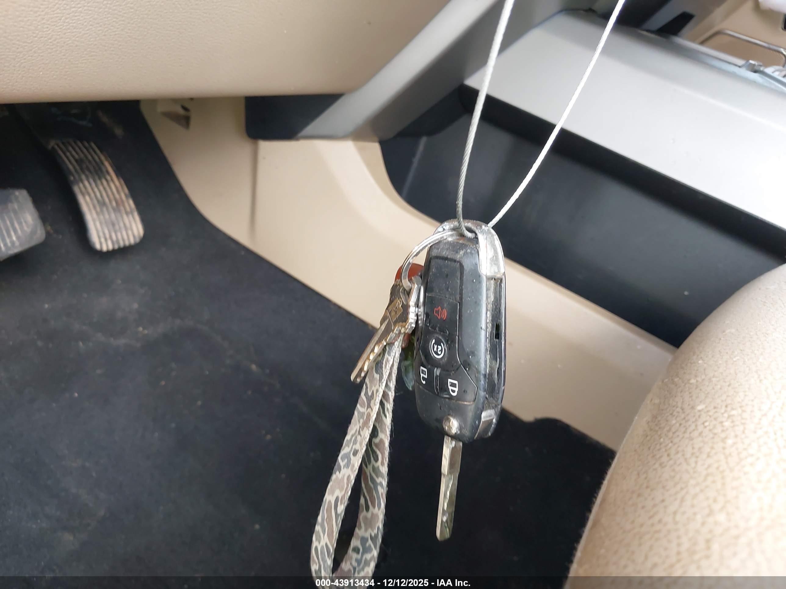 FORD F-250 image 11