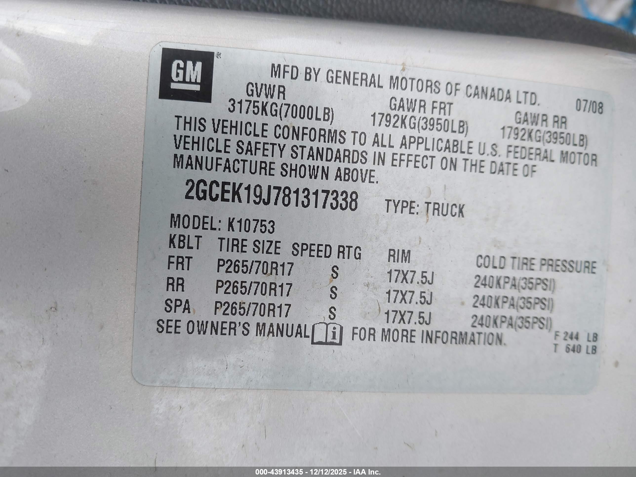 CHEVROLET SILVERADO image 9