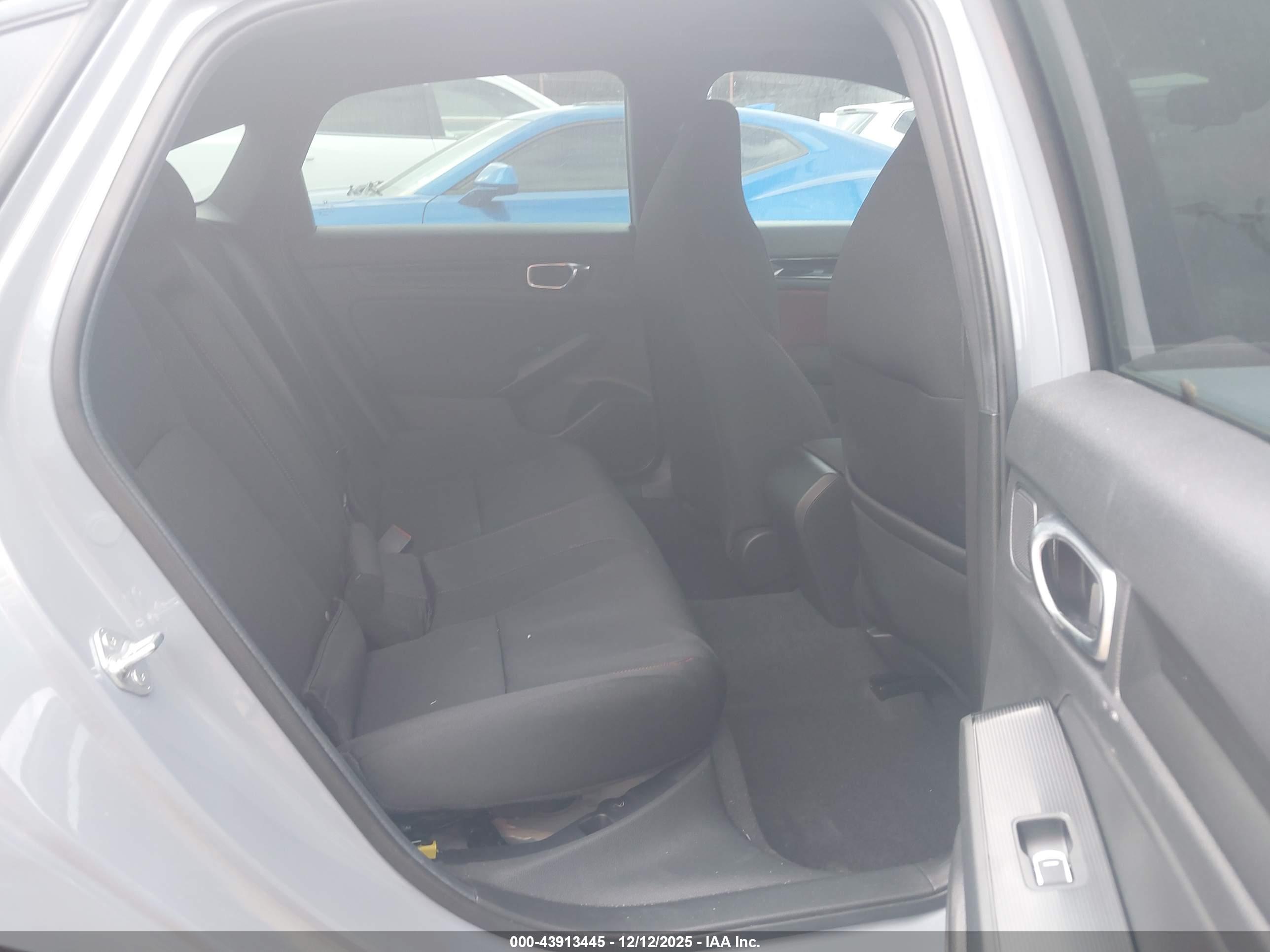 HONDA CIVIC image 8