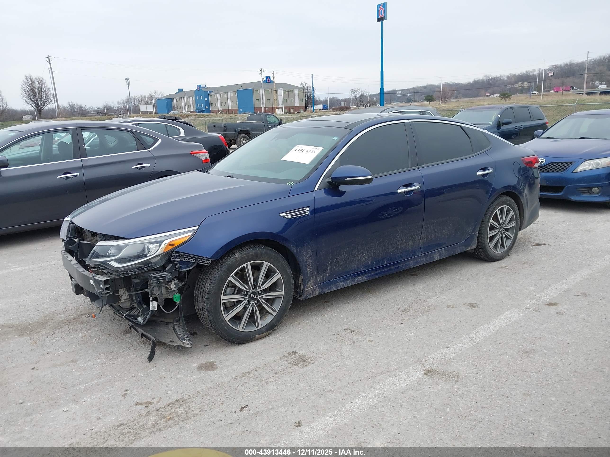 KIA OPTIMA image 2