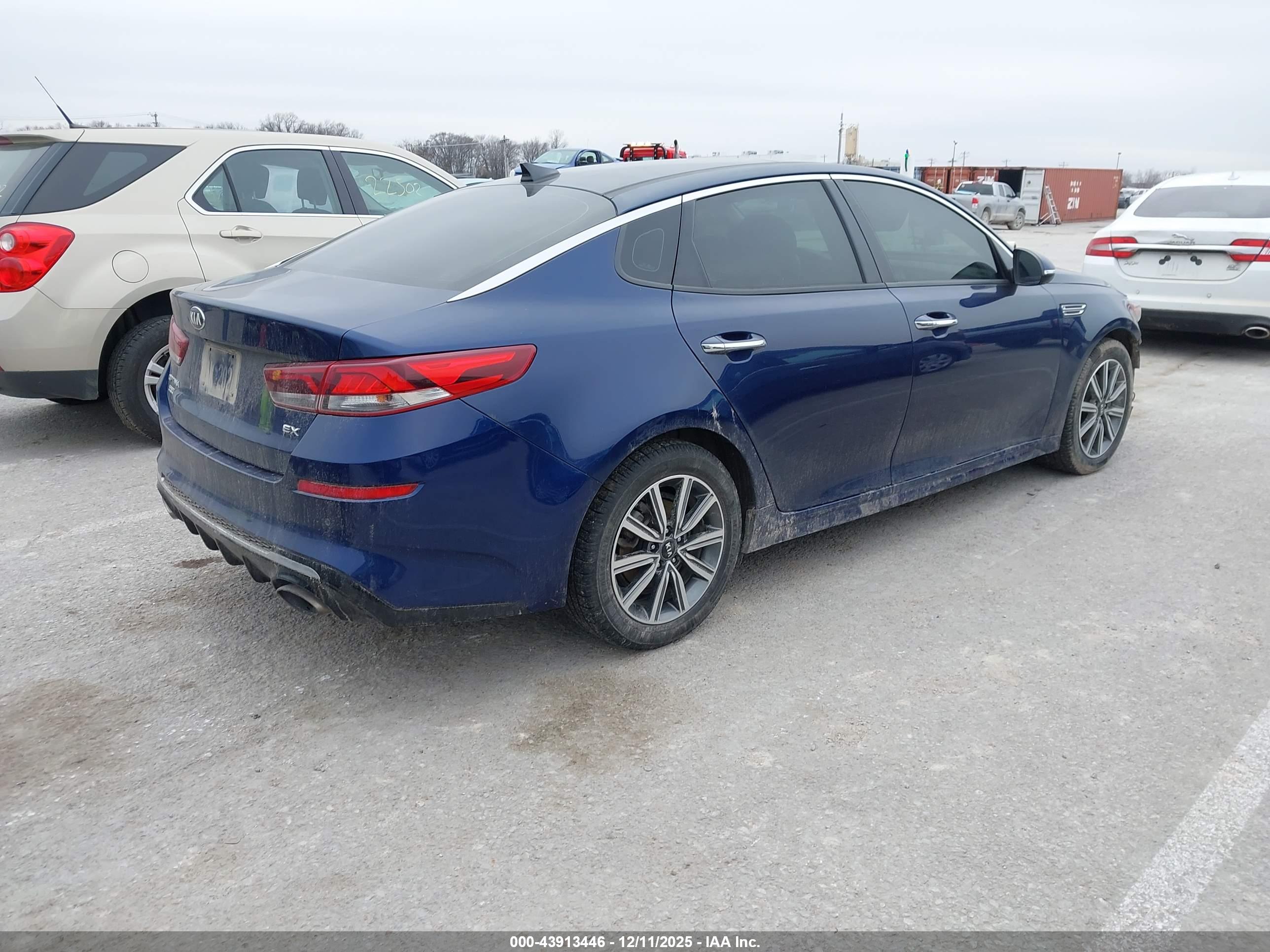 KIA OPTIMA image 4