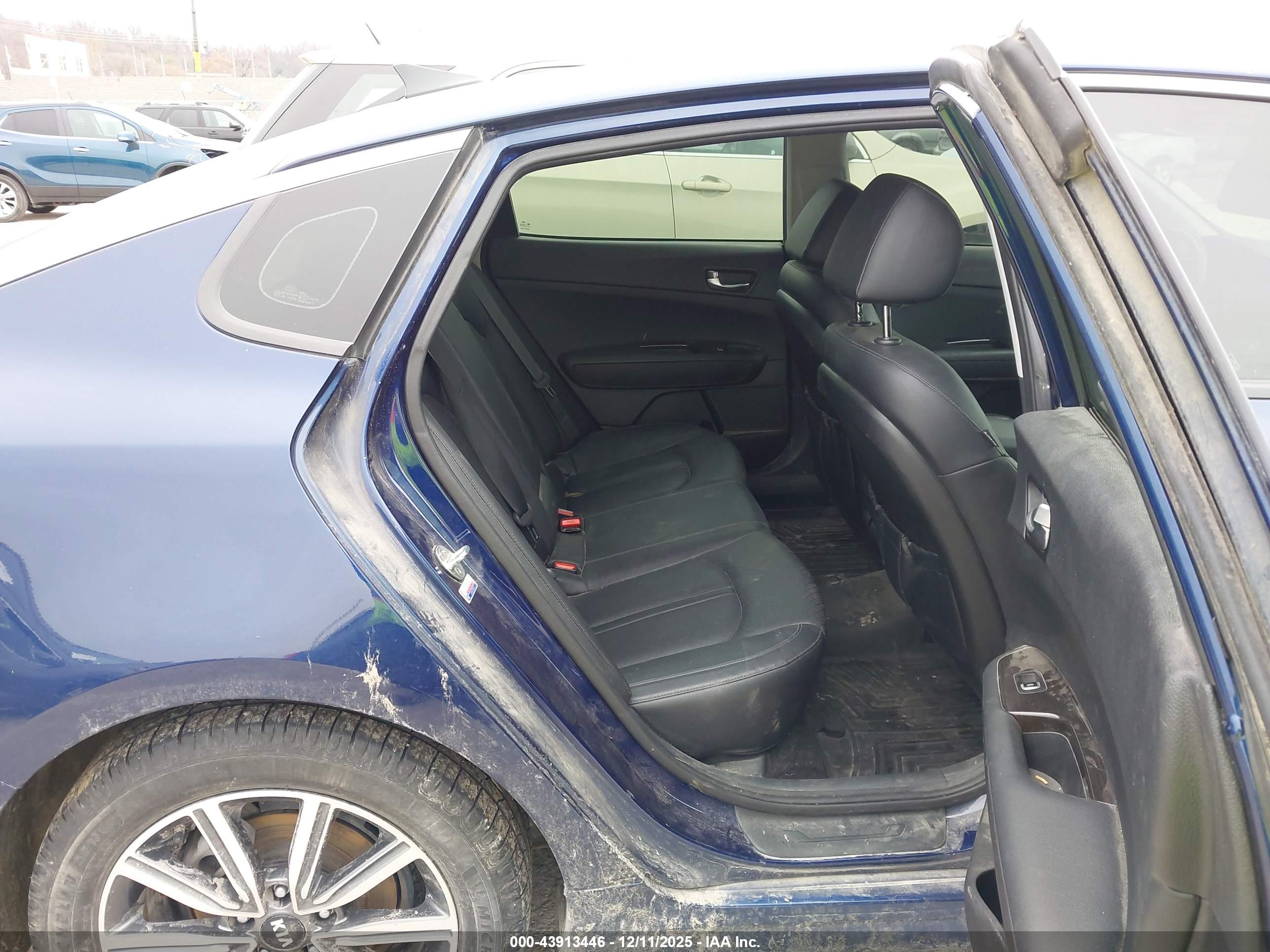 KIA OPTIMA image 8