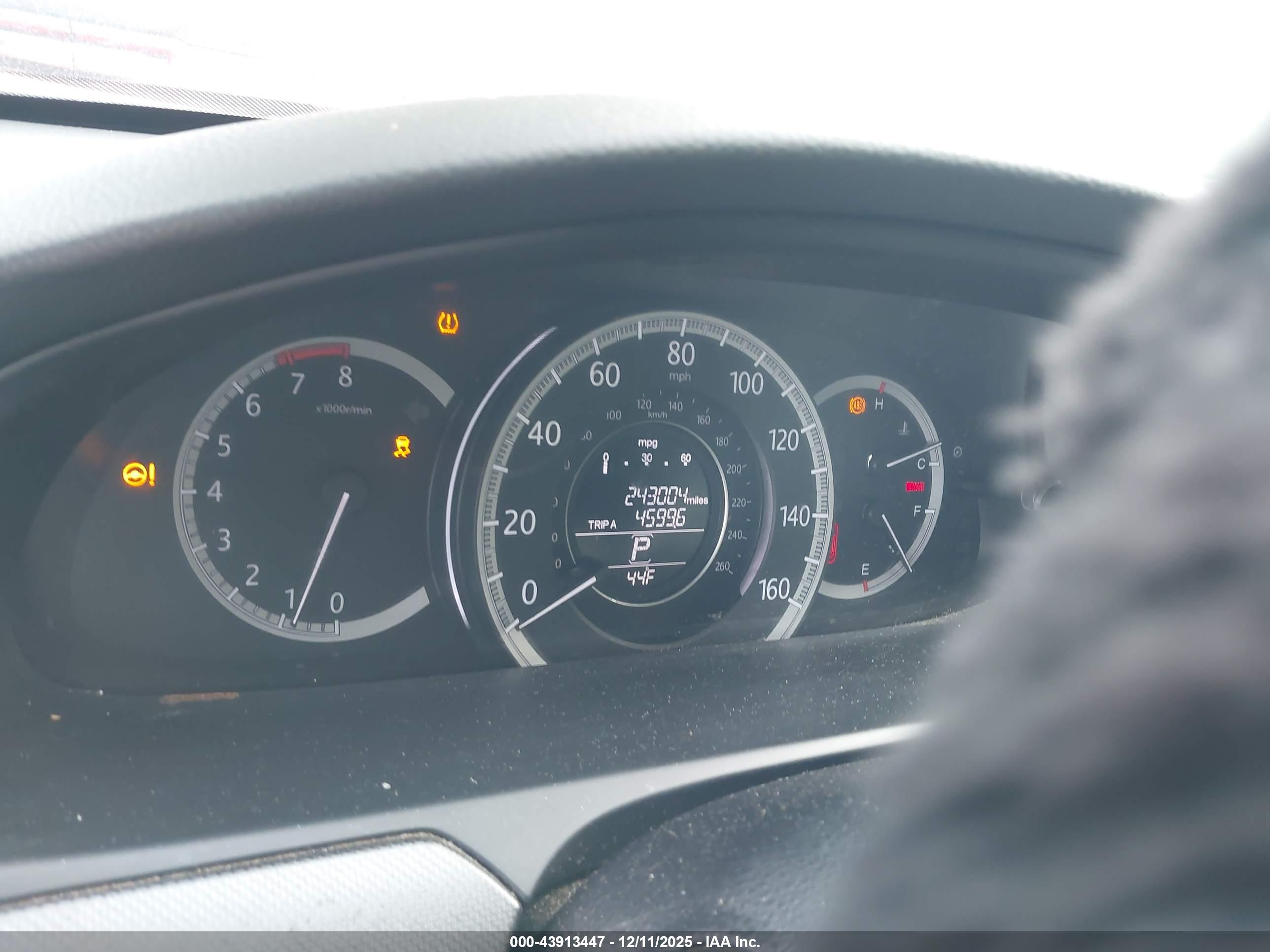 HONDA ACCORD image 7