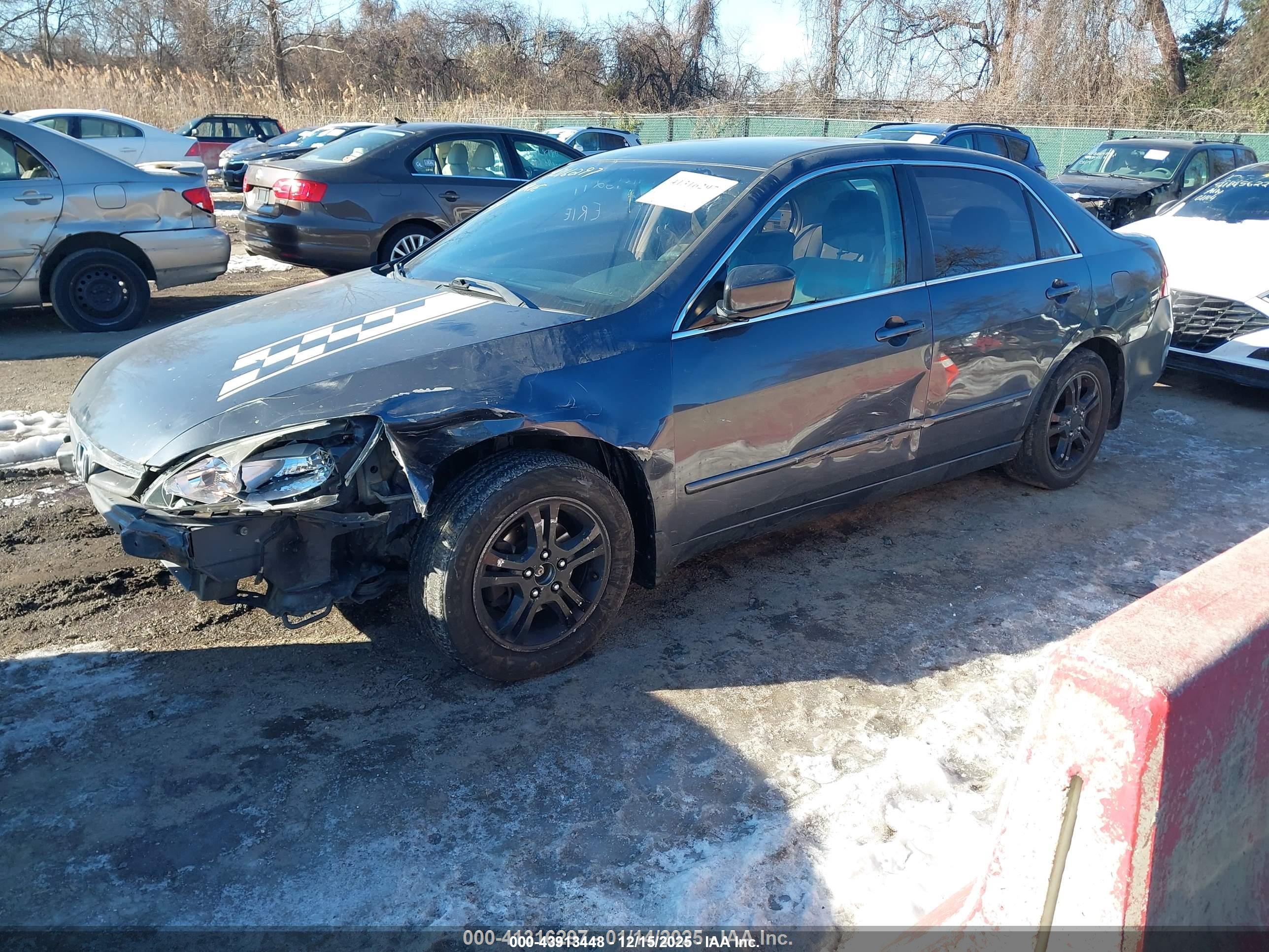 HONDA ACCORD image 2