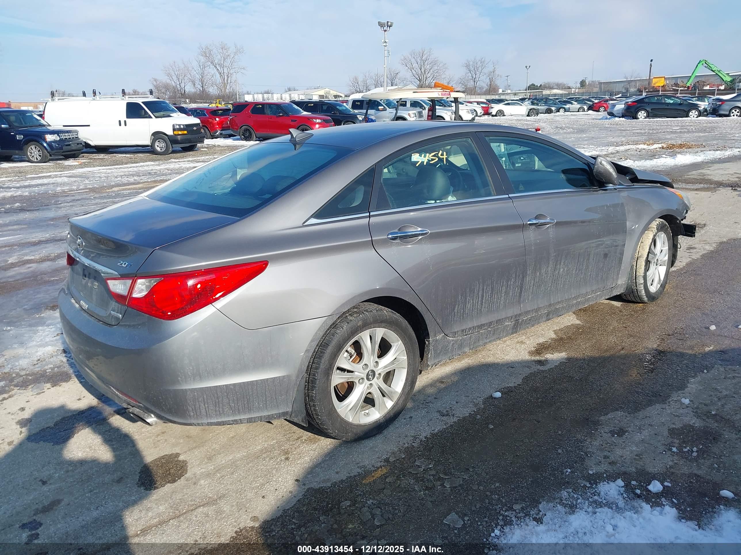 HYUNDAI SONATA image 4