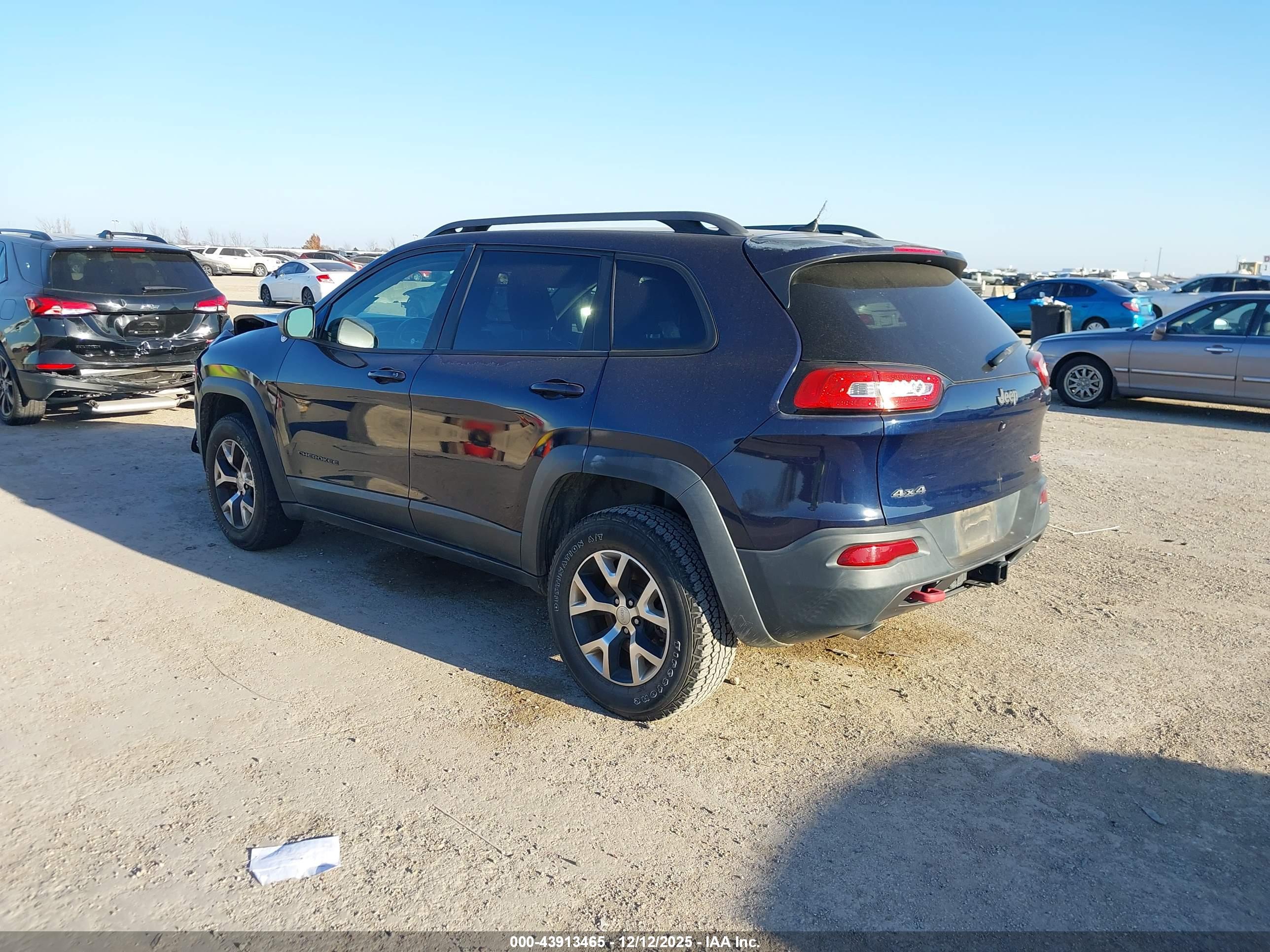 JEEP CHEROKEE image 3