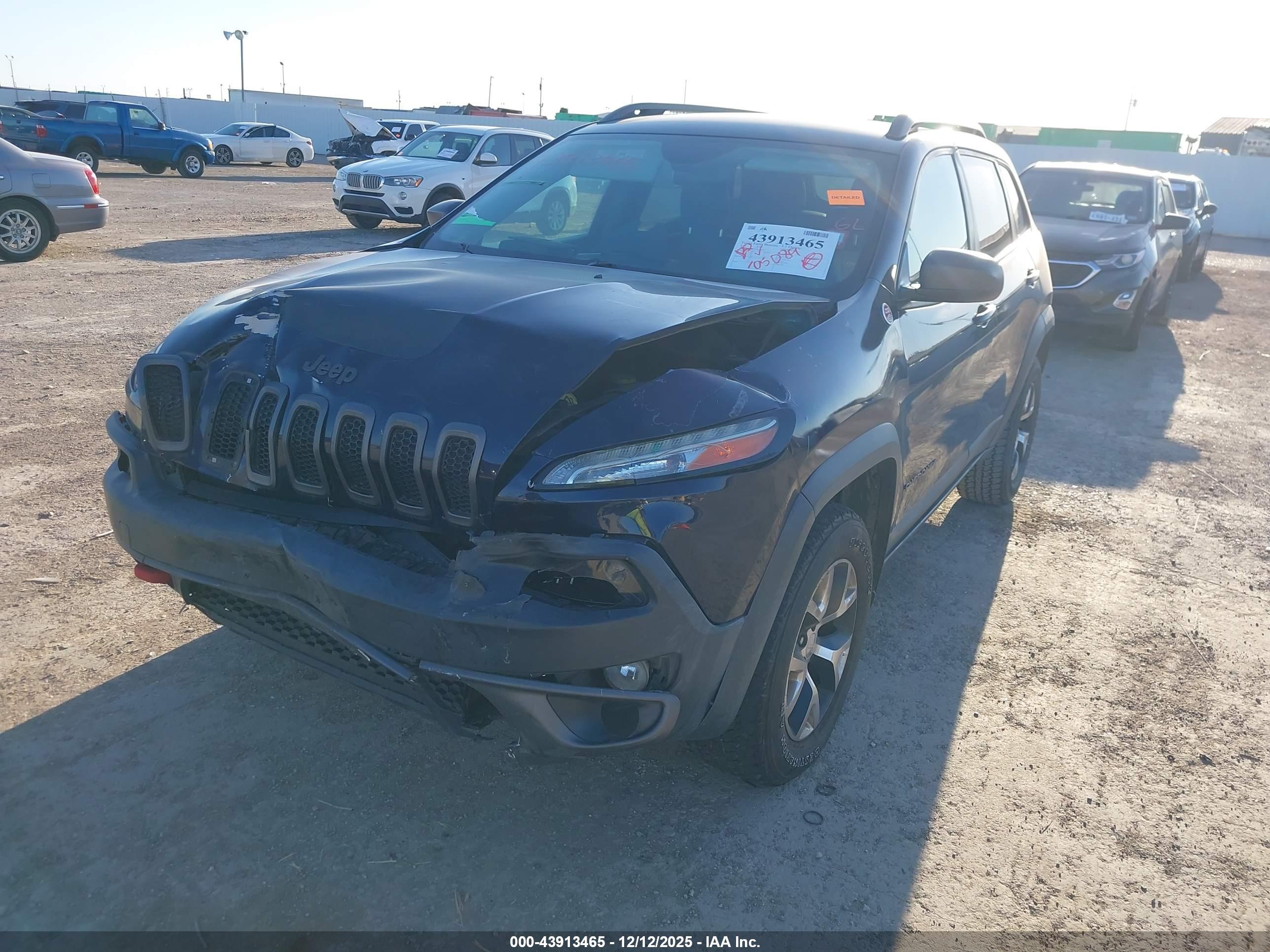 JEEP CHEROKEE image 6
