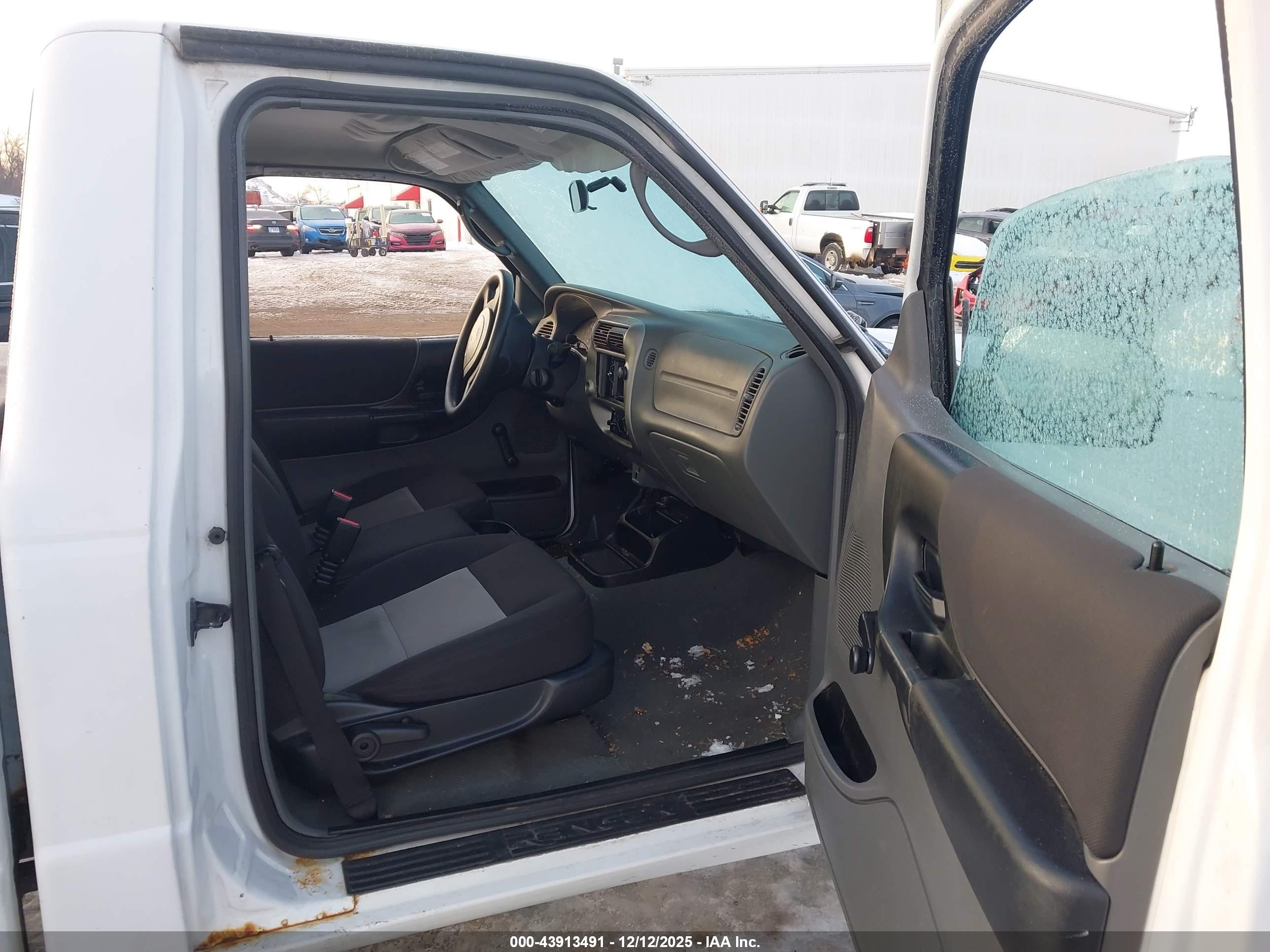 FORD RANGER image 5
