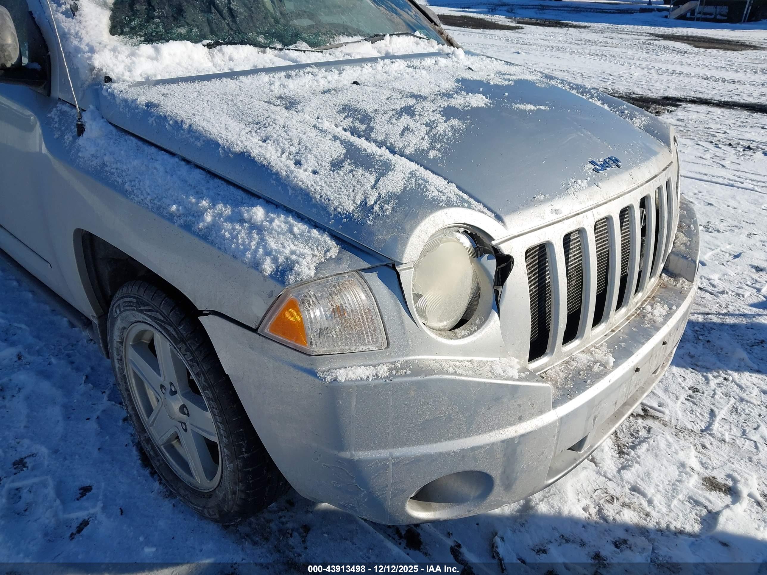 JEEP COMPASS image 6