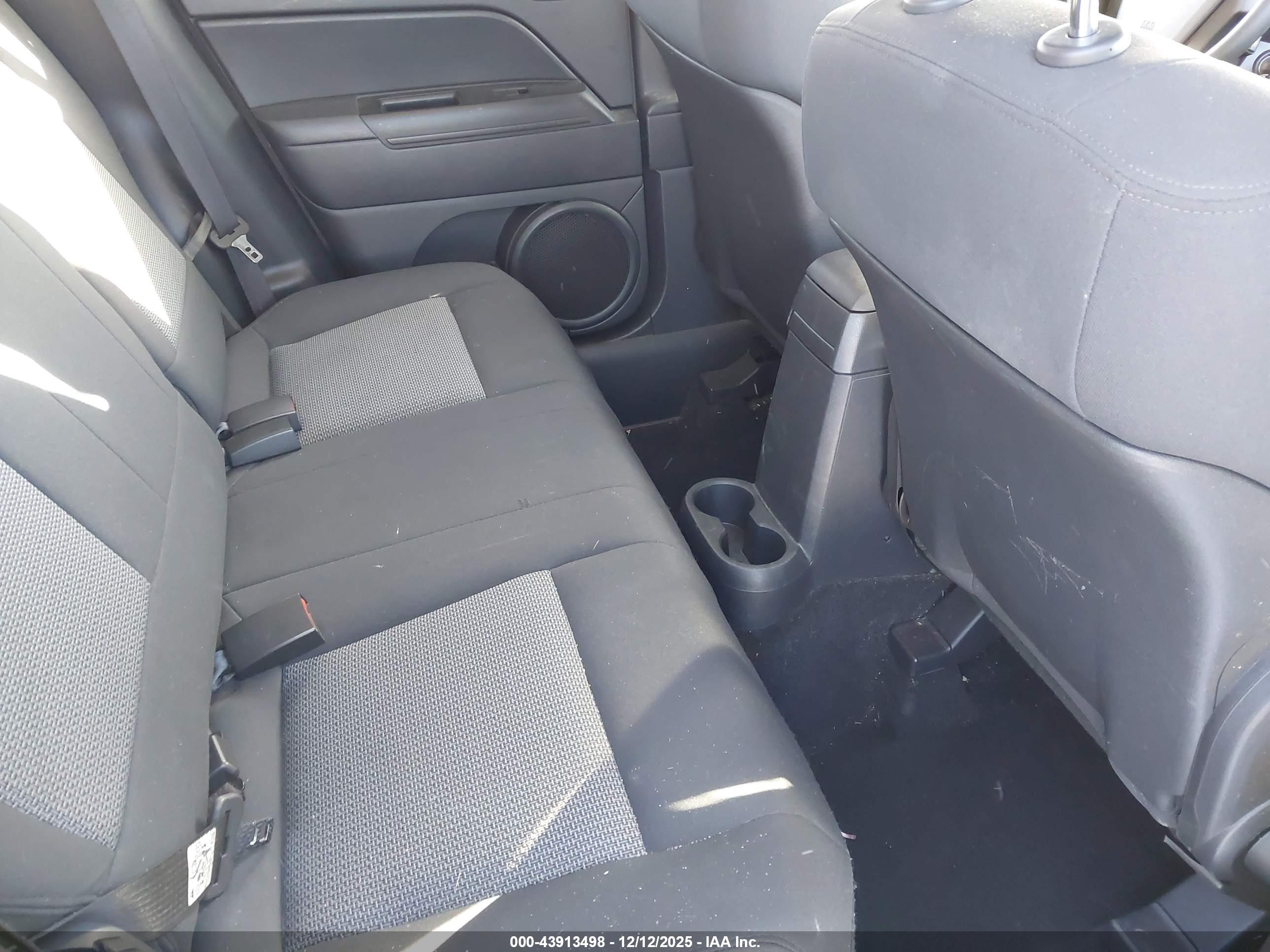 JEEP COMPASS image 8