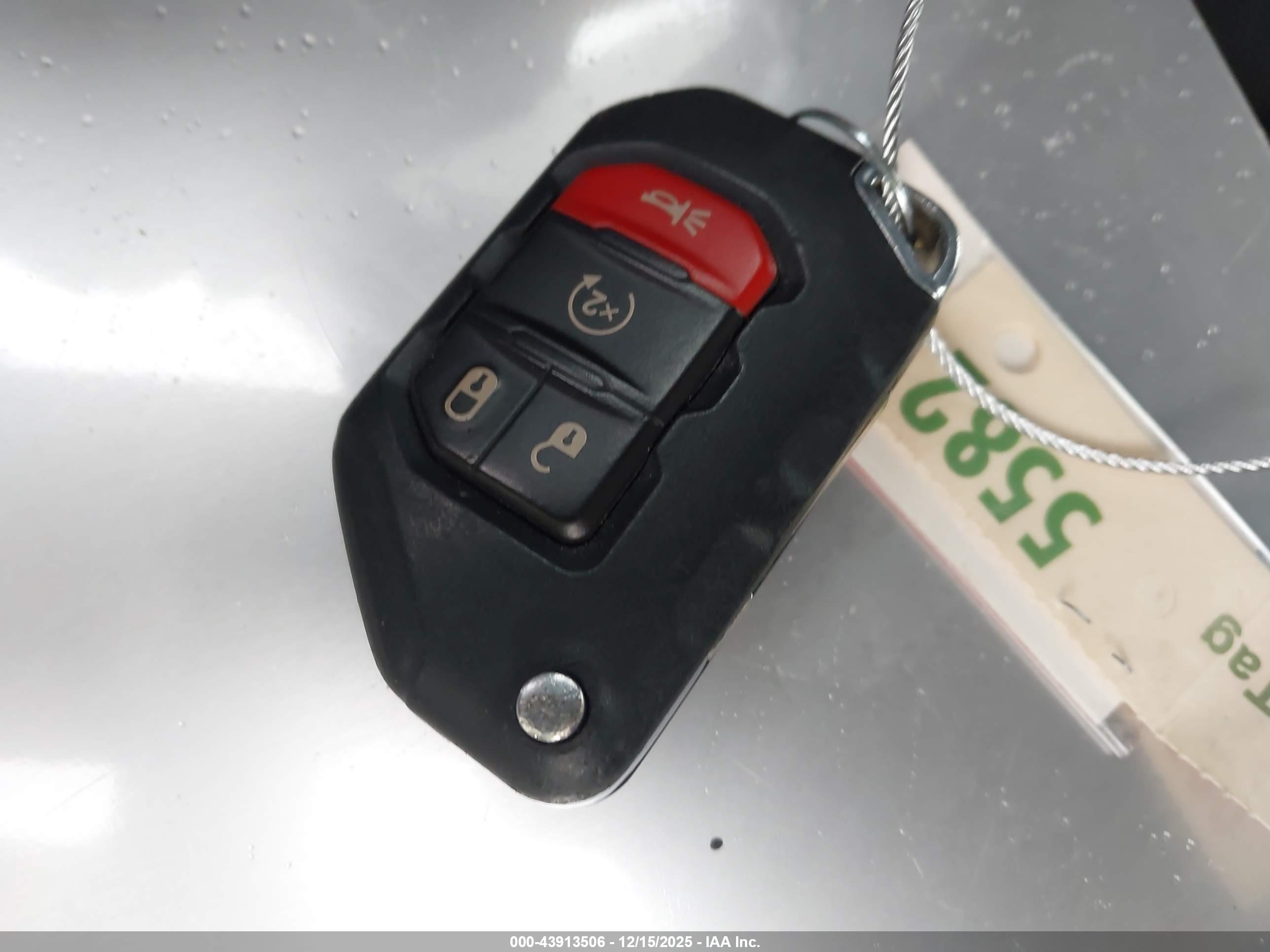 JEEP WRANGLER image 11