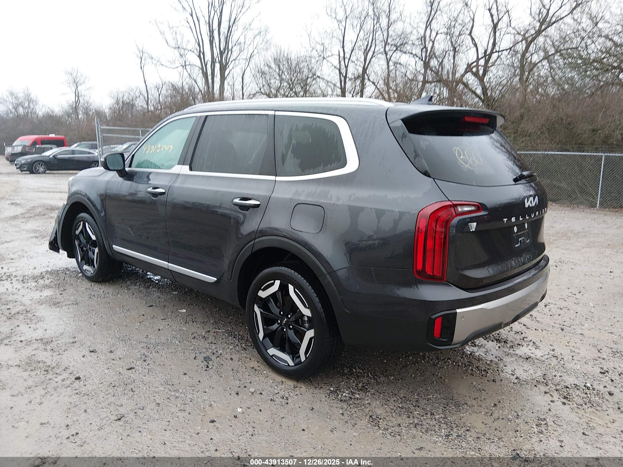 KIA TELLURIDE image 3