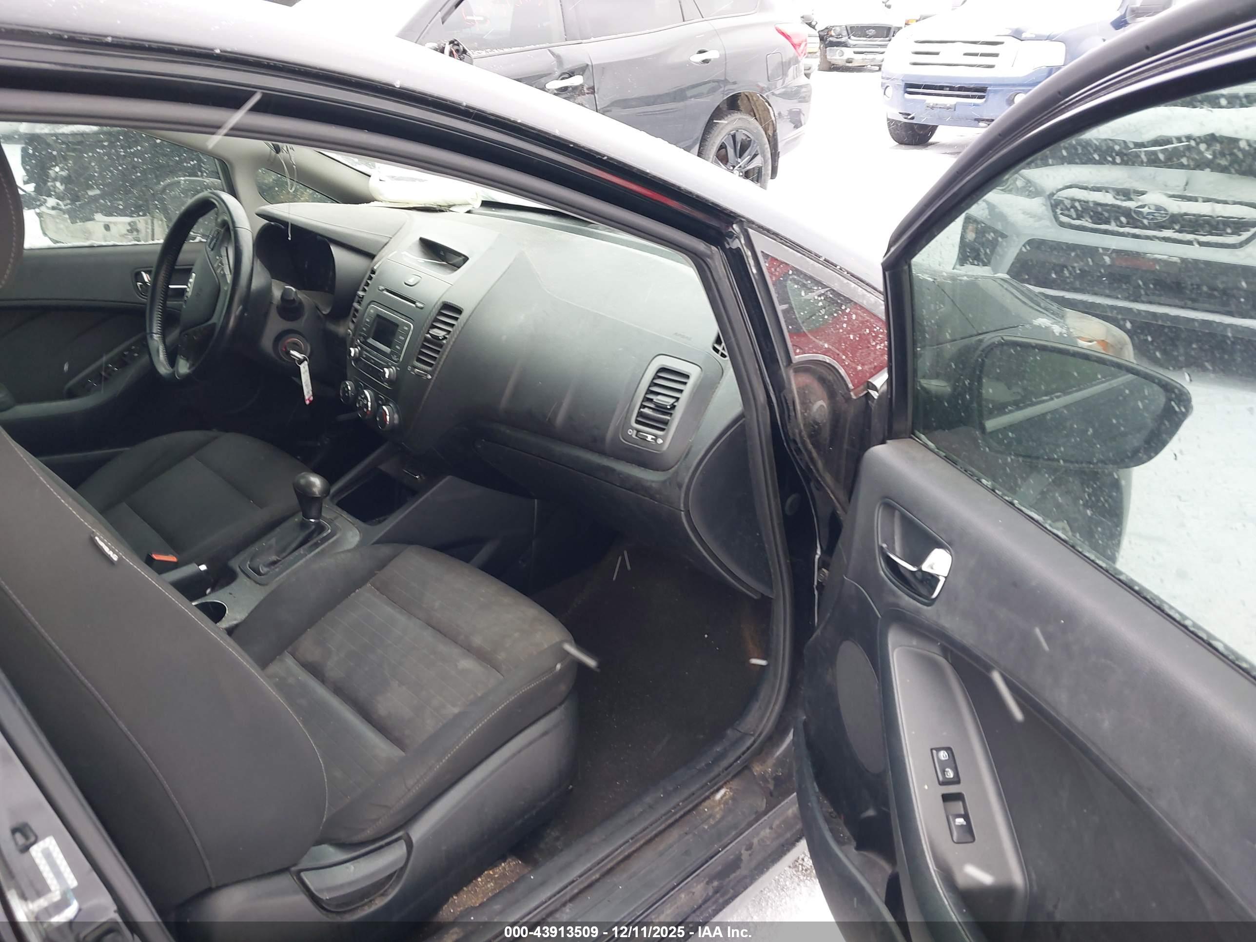 KIA FORTE image 5