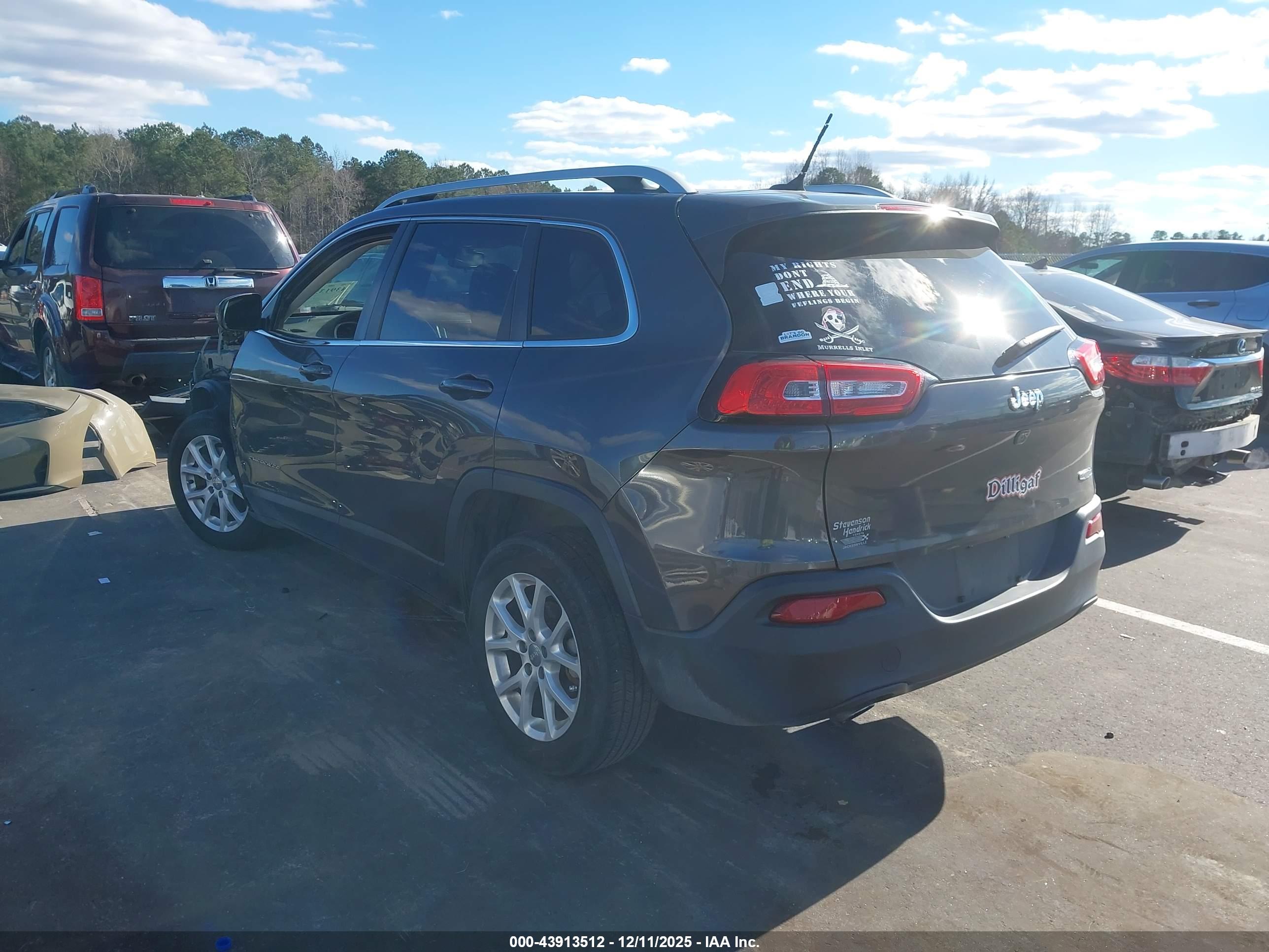 JEEP CHEROKEE image 3