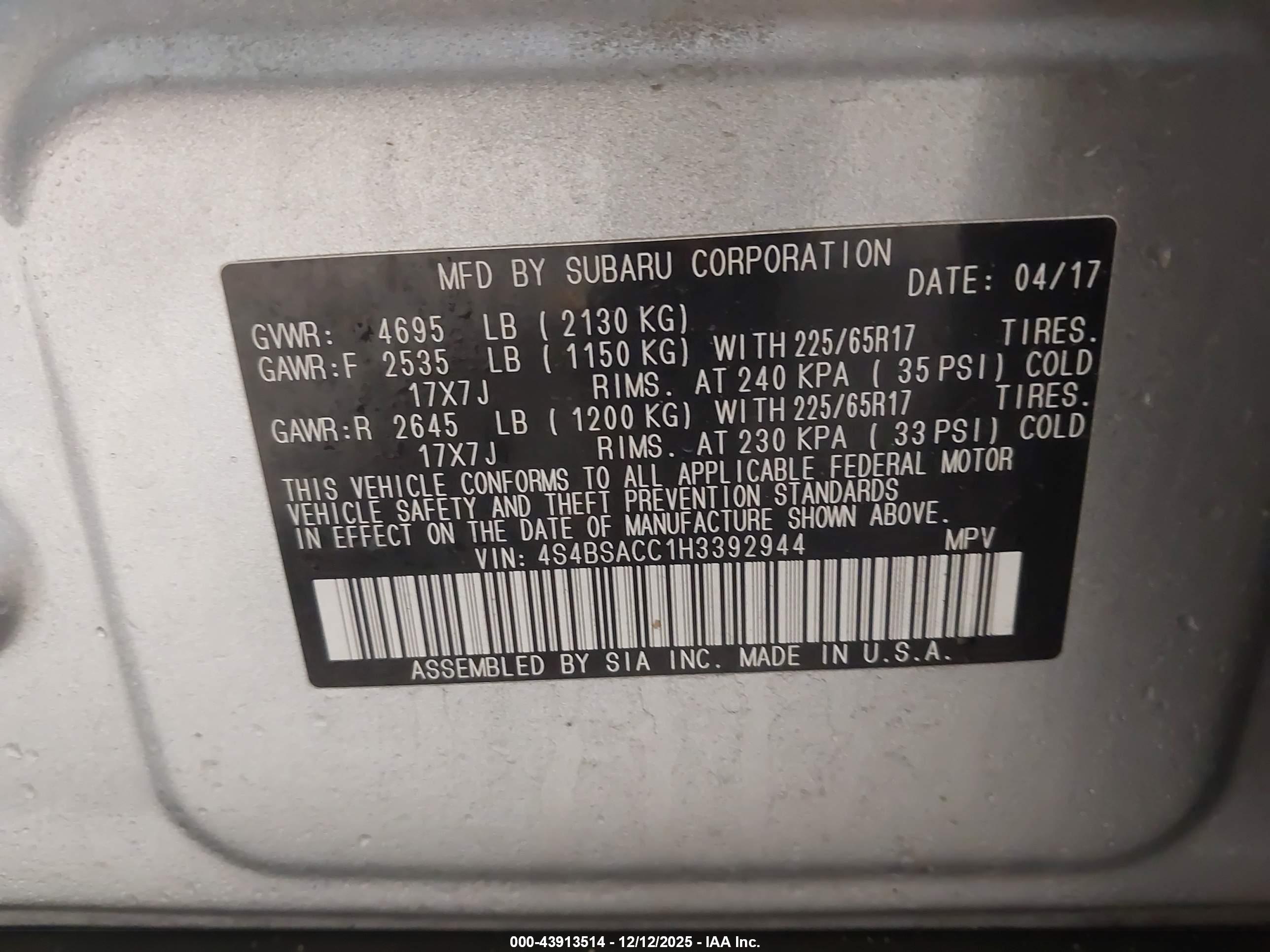 SUBARU OUTBACK image 9