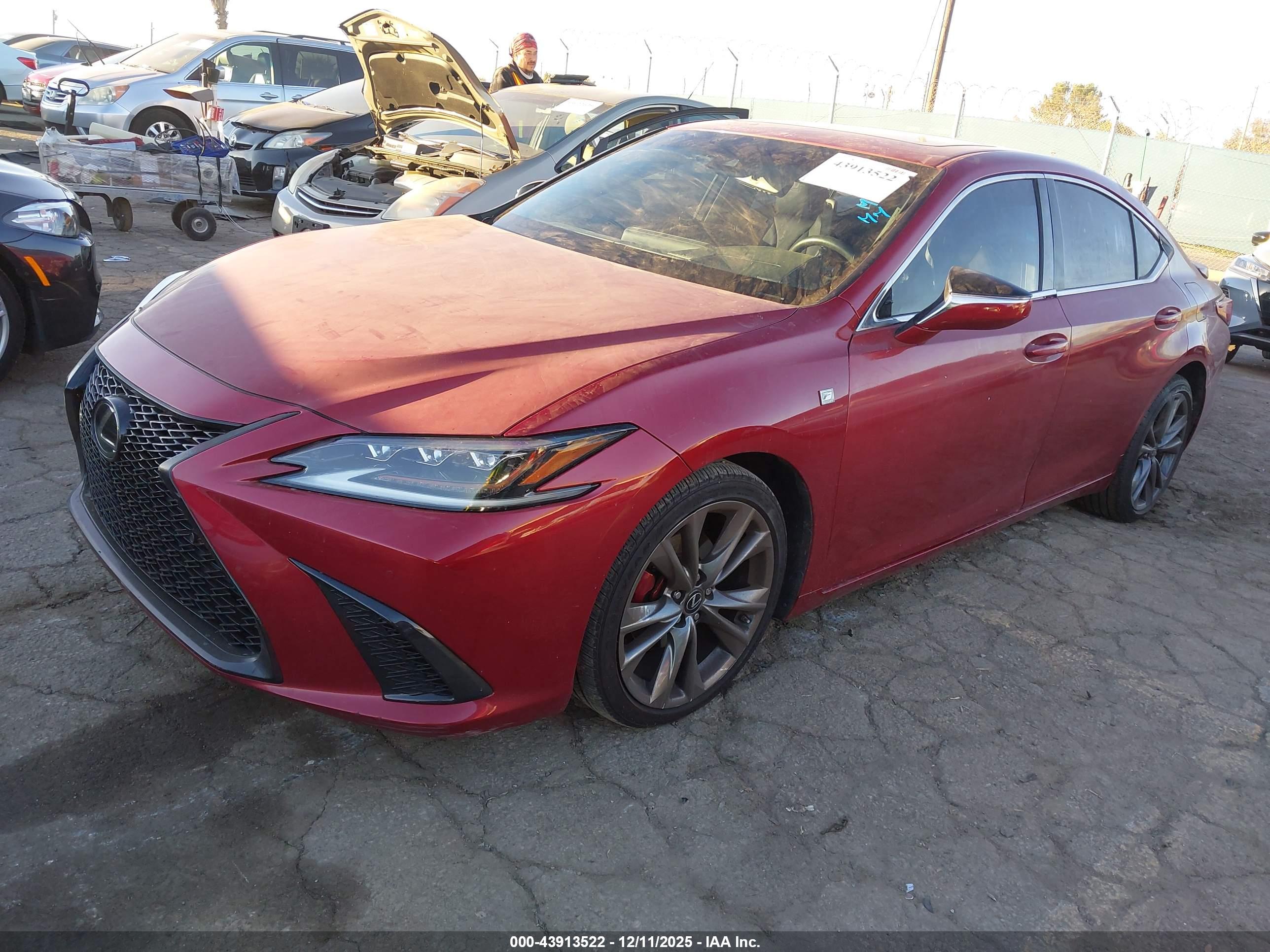 LEXUS ES image 2