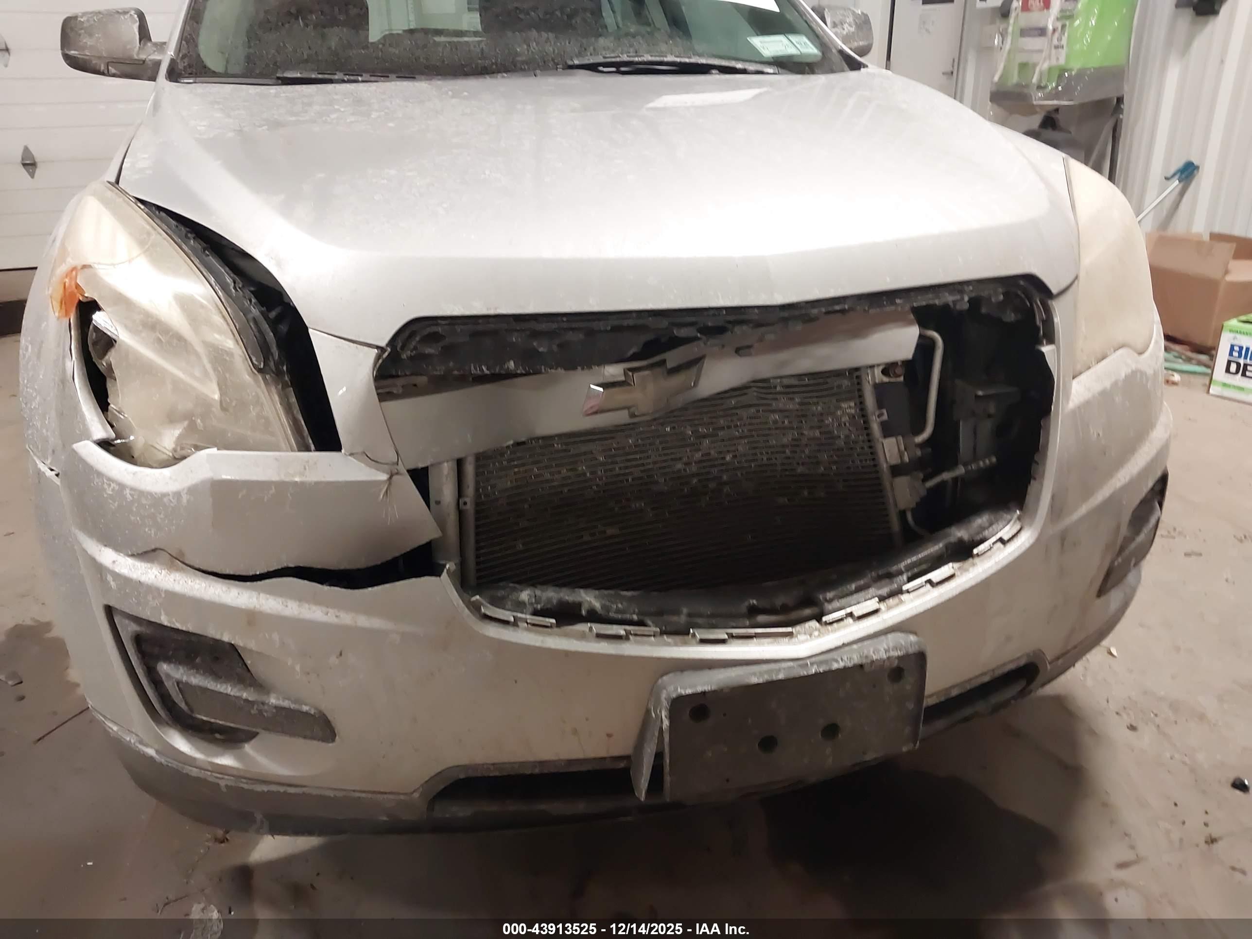 CHEVROLET EQUINOX image 6