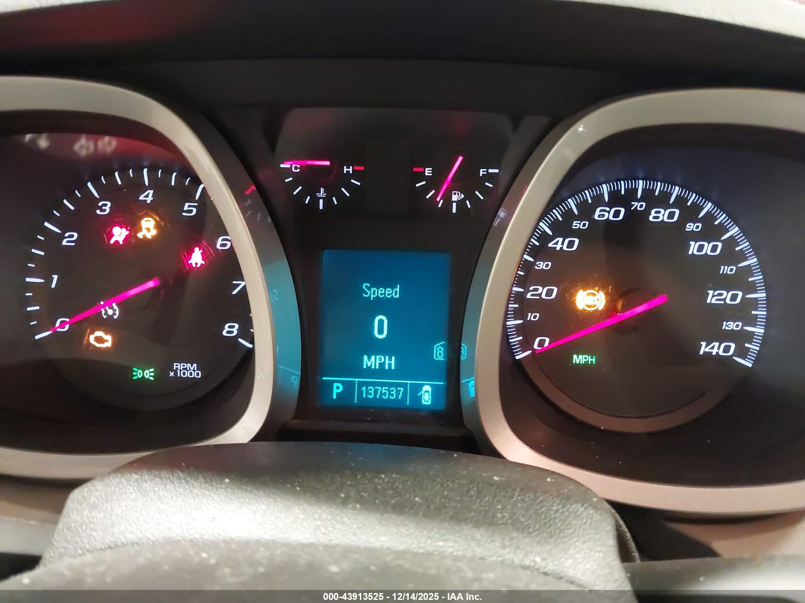 CHEVROLET EQUINOX image 7