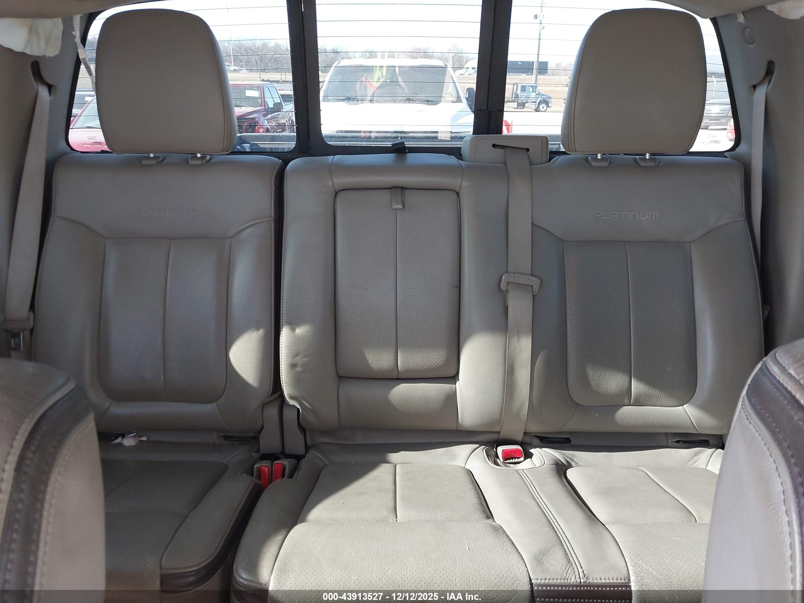 FORD F-150 image 8
