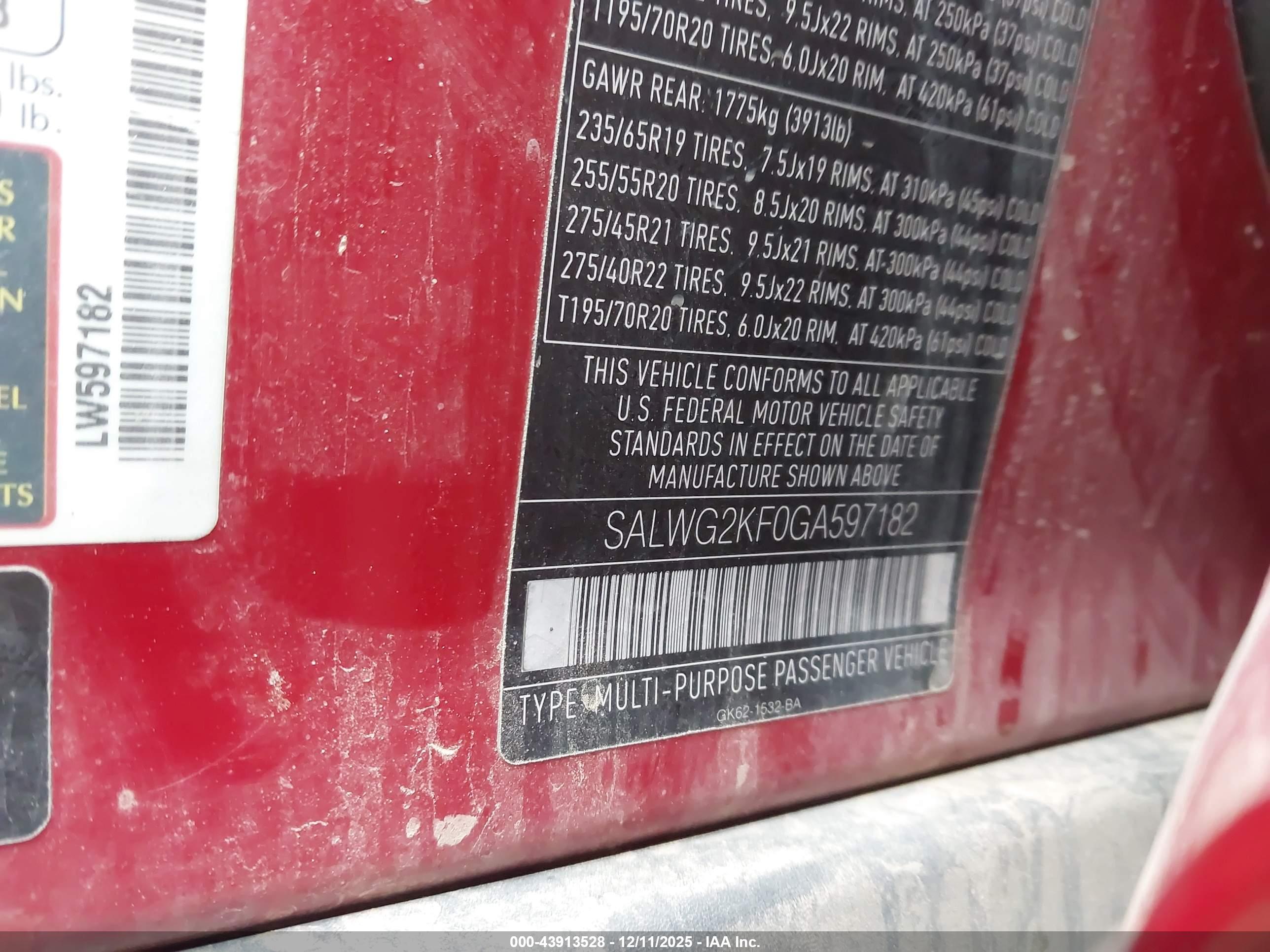 LAND ROVER image 9