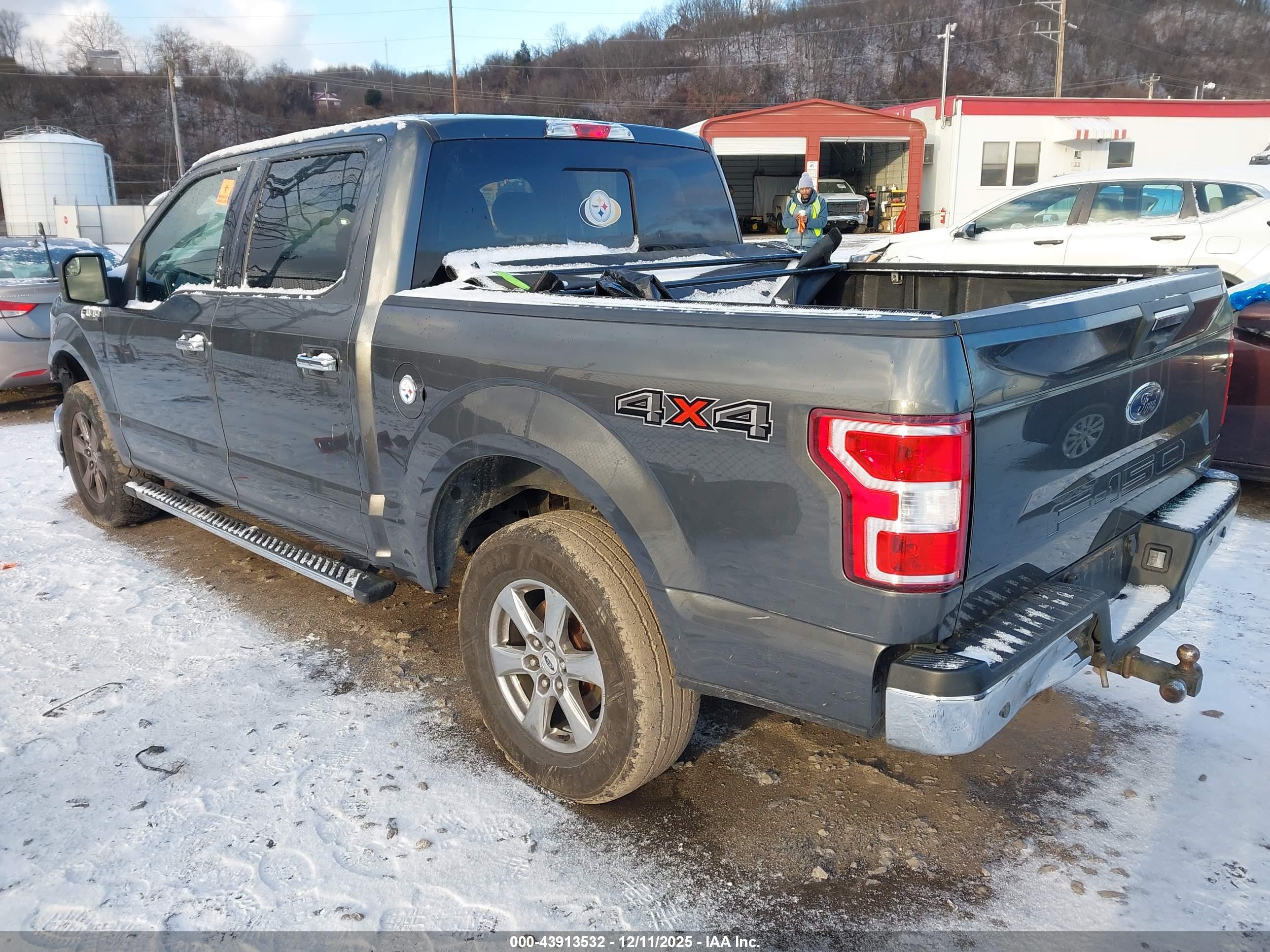 FORD F-150 image 3