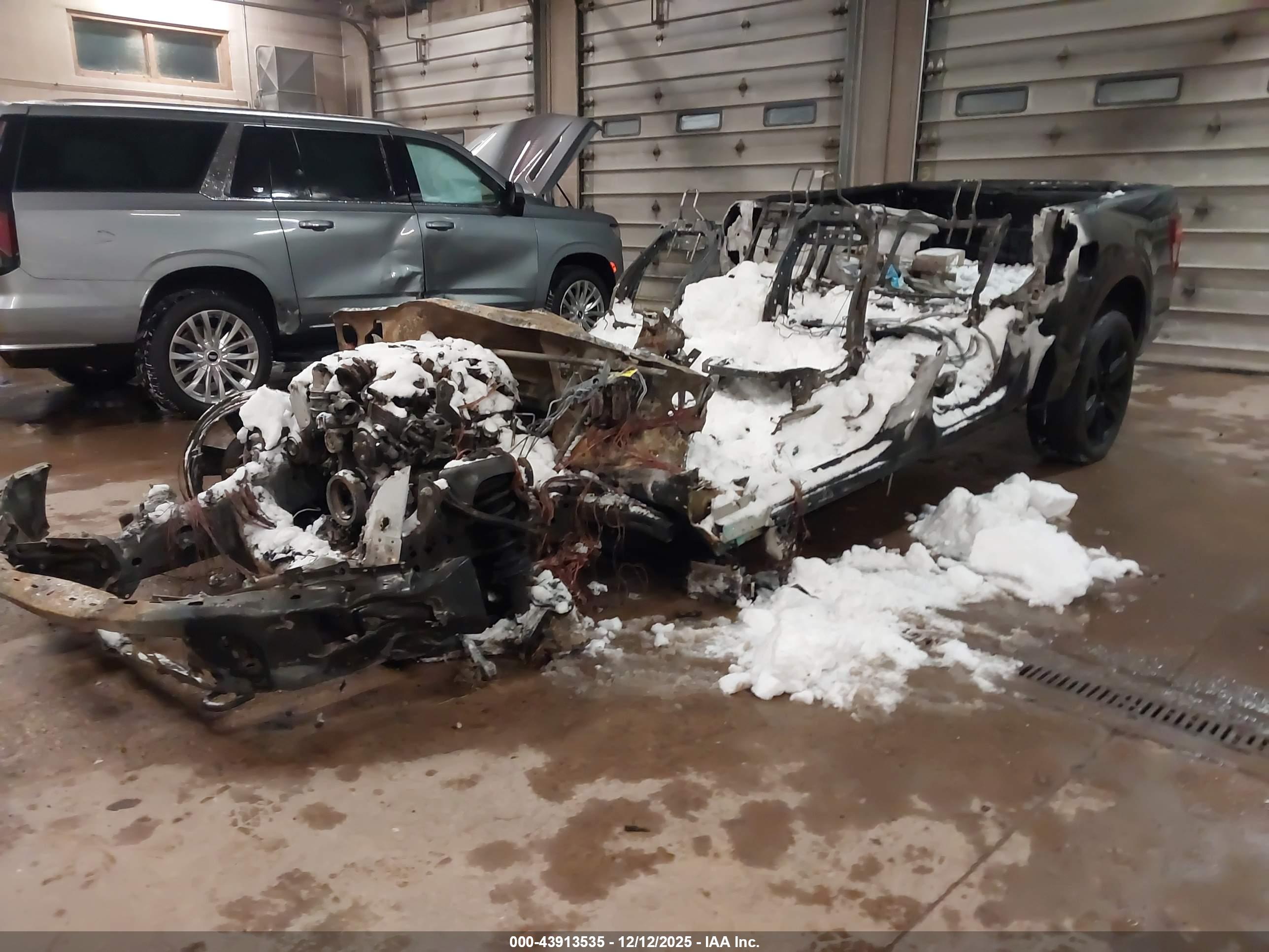 FORD F-150 image 2