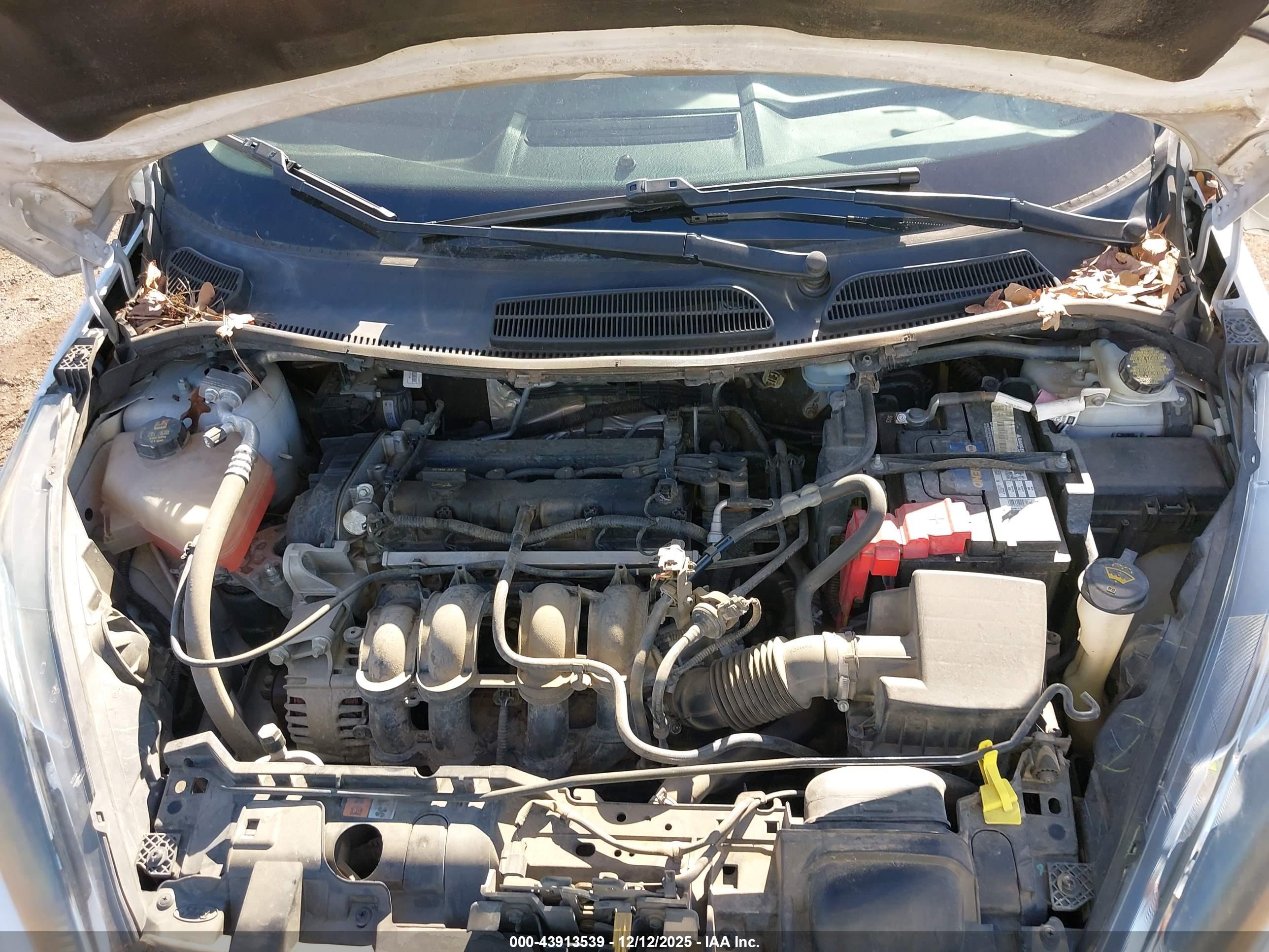 FORD FIESTA image 10