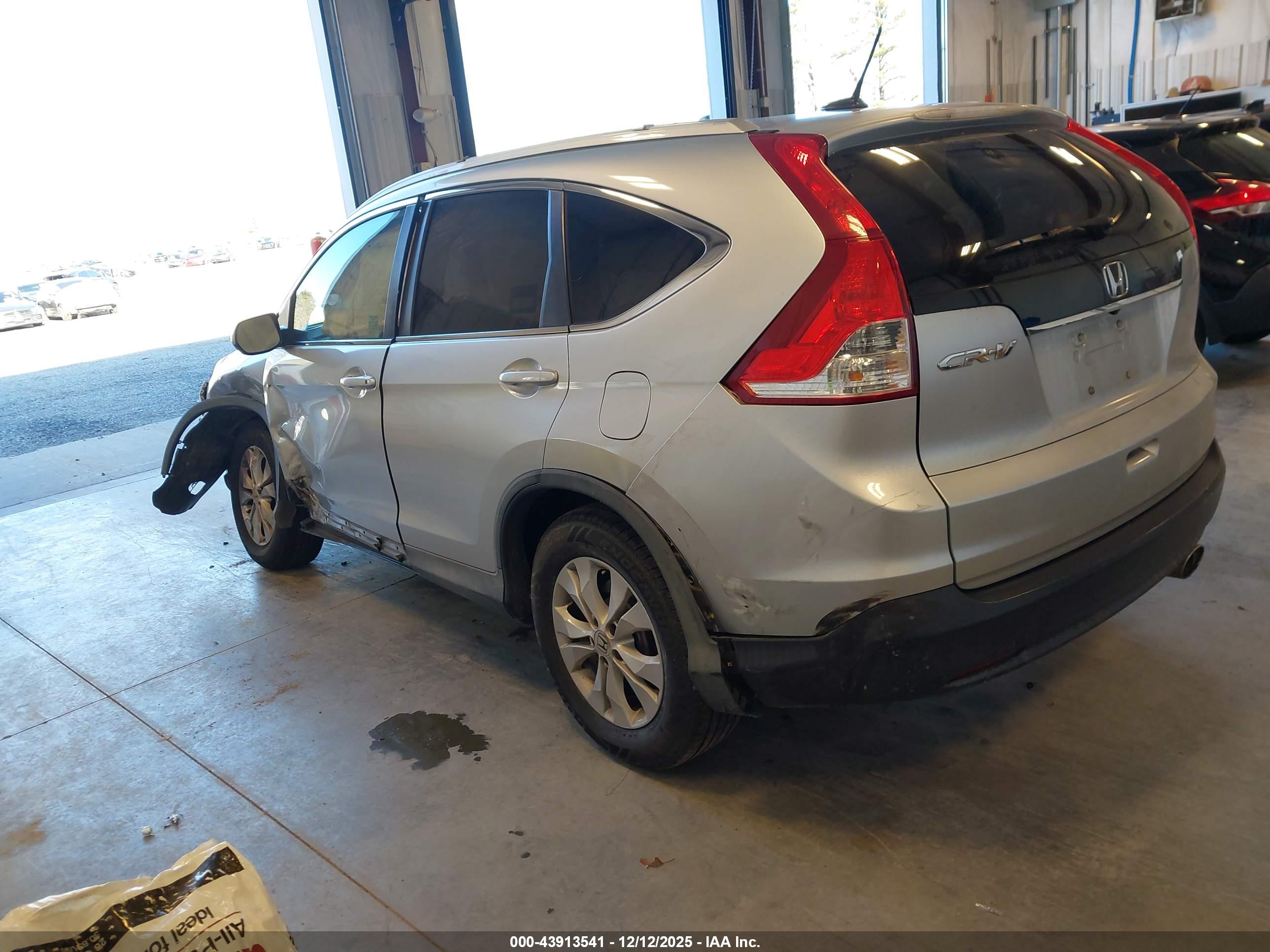 HONDA CR-V image 3
