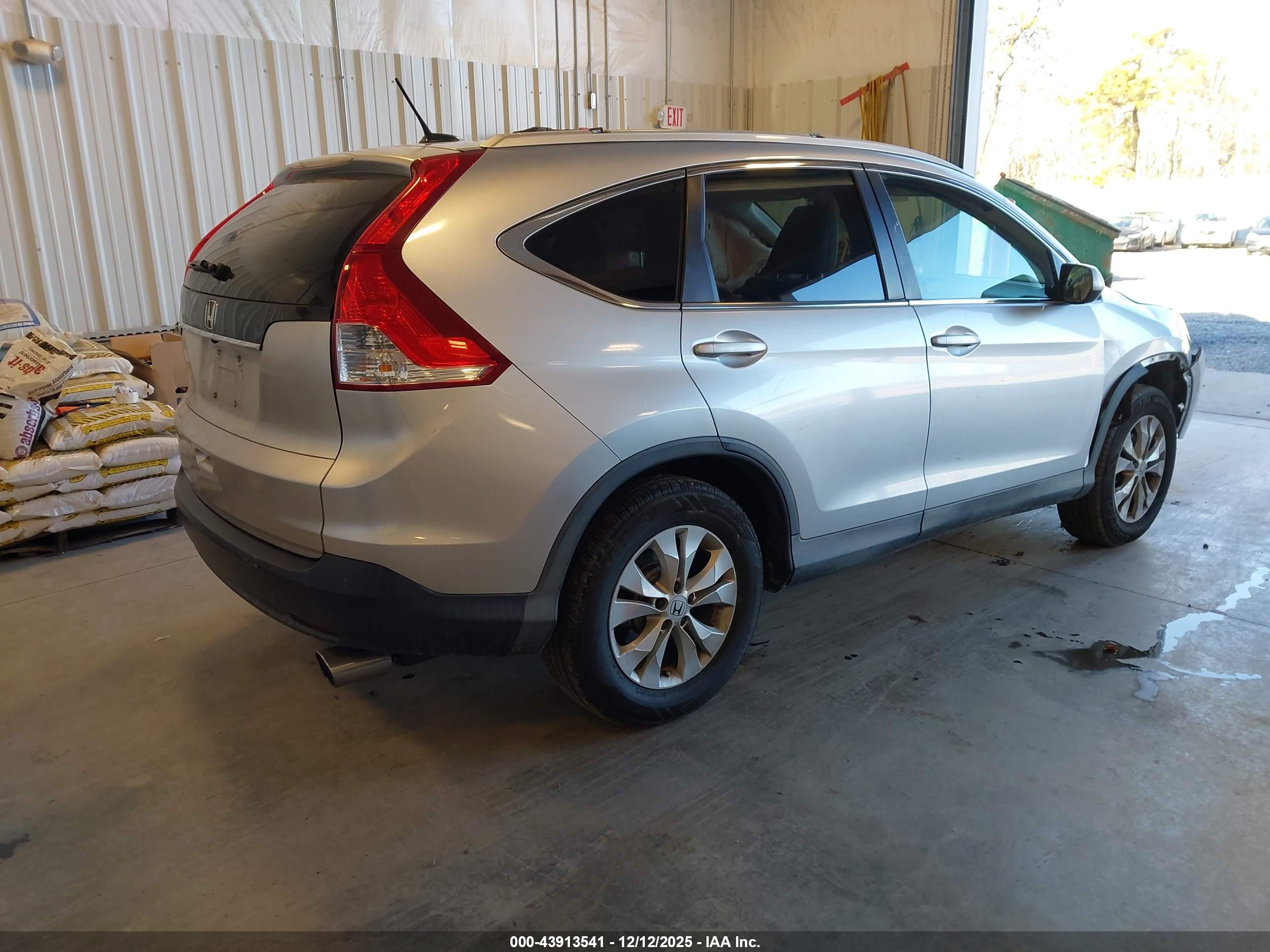 HONDA CR-V image 4