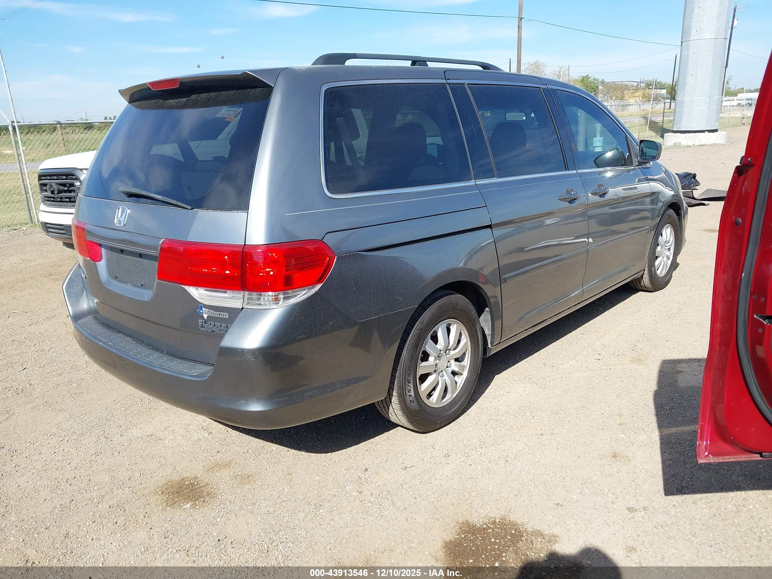 HONDA ODYSSEY image 4