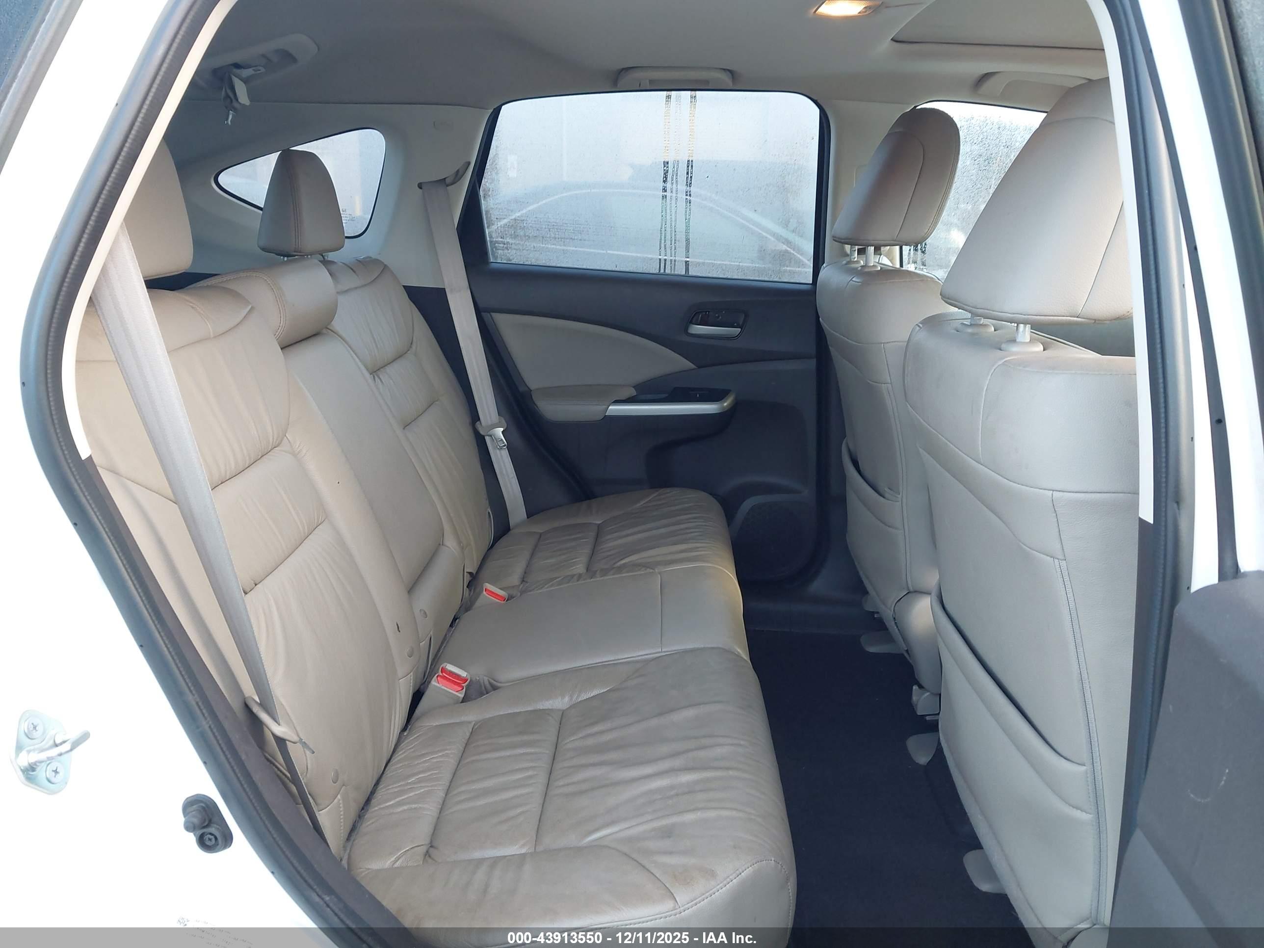 HONDA CR-V image 8