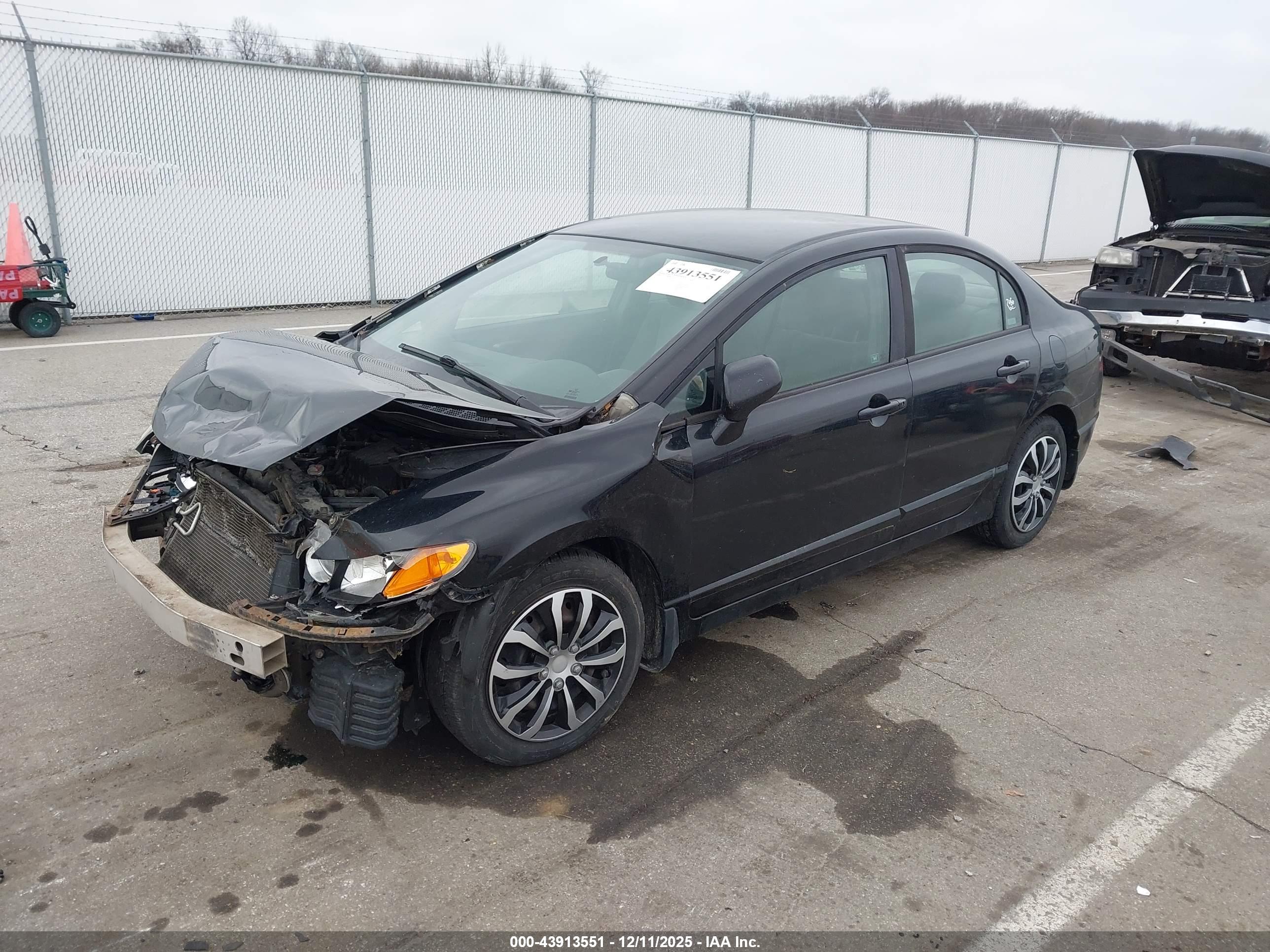 HONDA CIVIC image 2