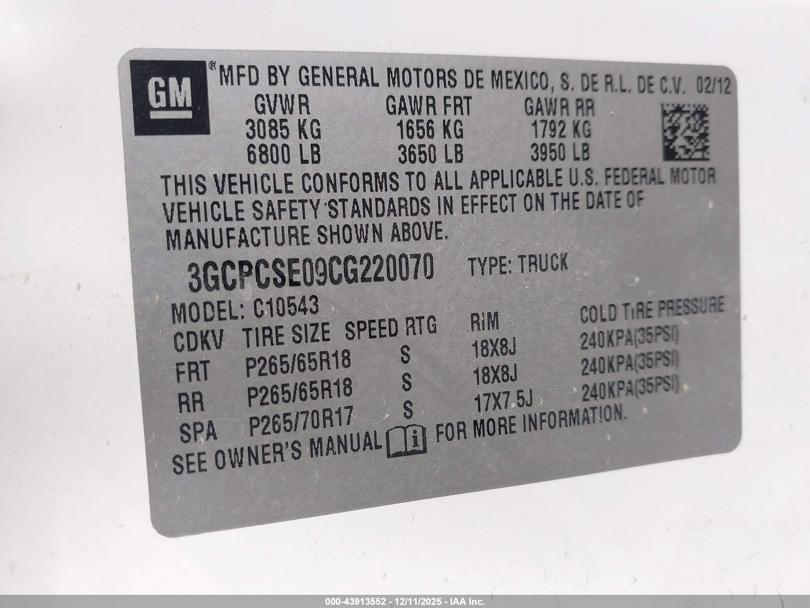 CHEVROLET SILVERADO image 9