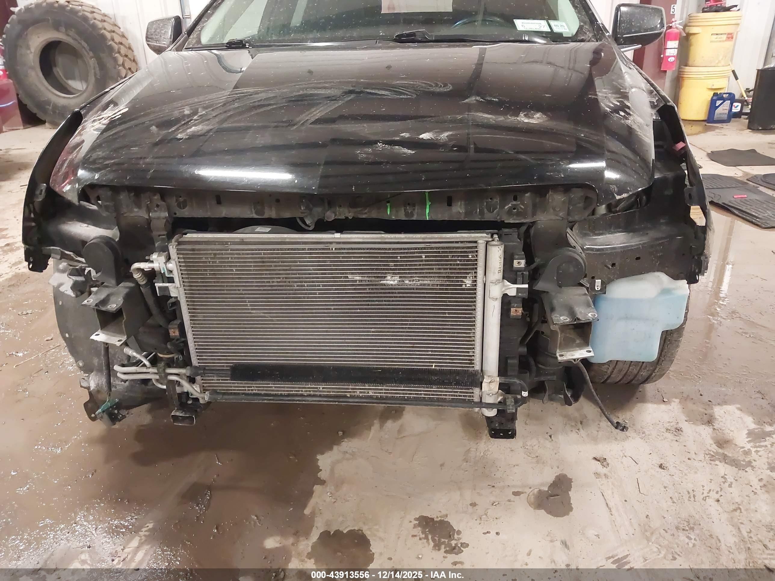 CADILLAC XTS image 6