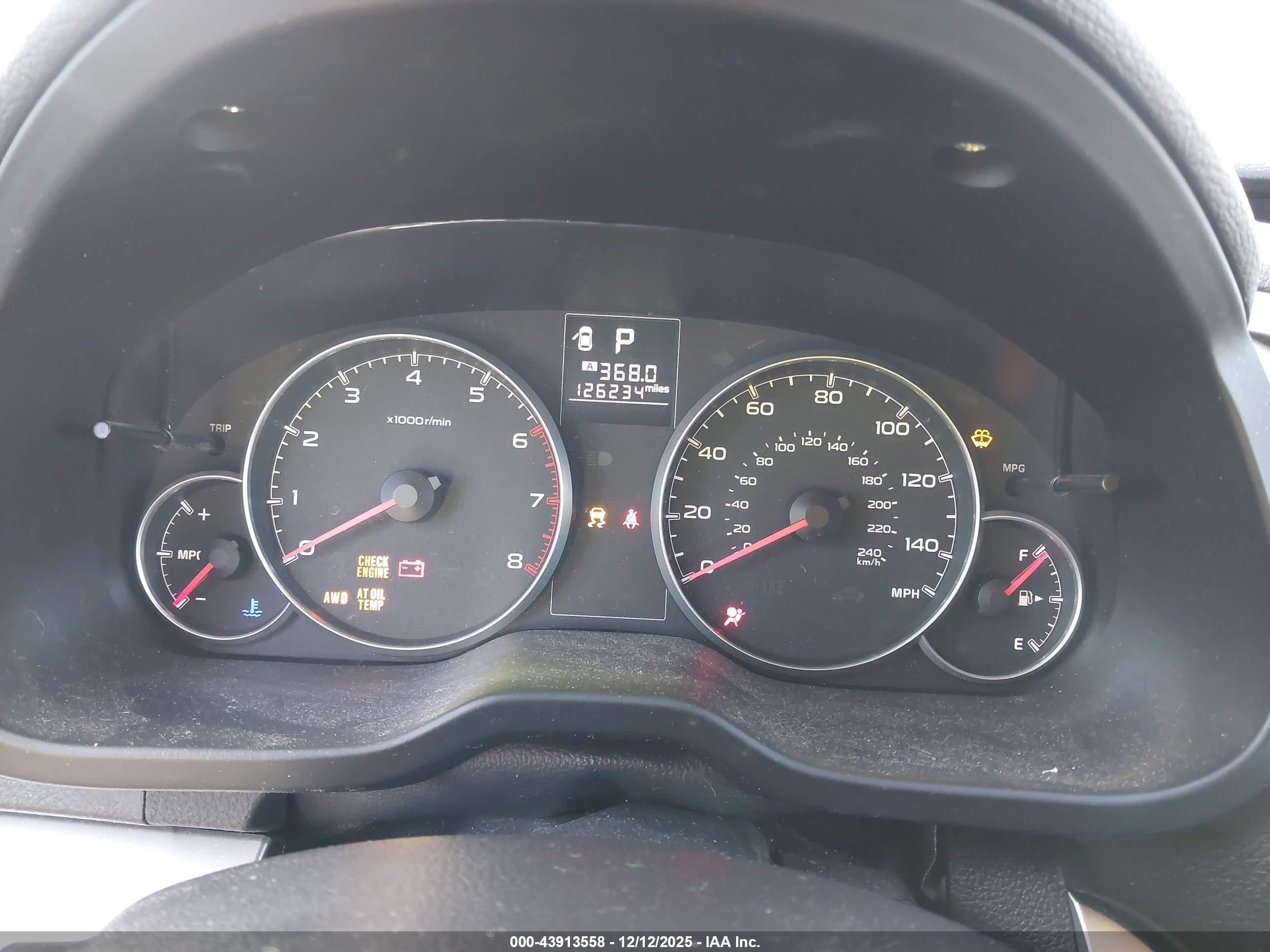 SUBARU OUTBACK image 7