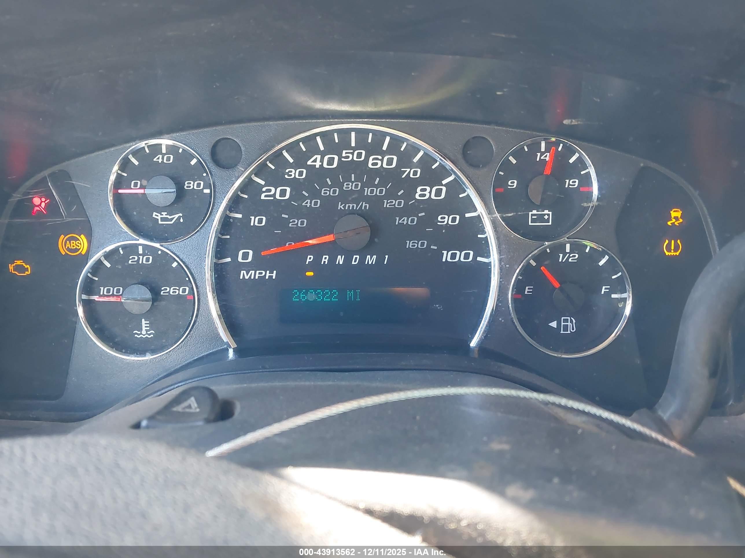 CHEVROLET EXPRESS image 7