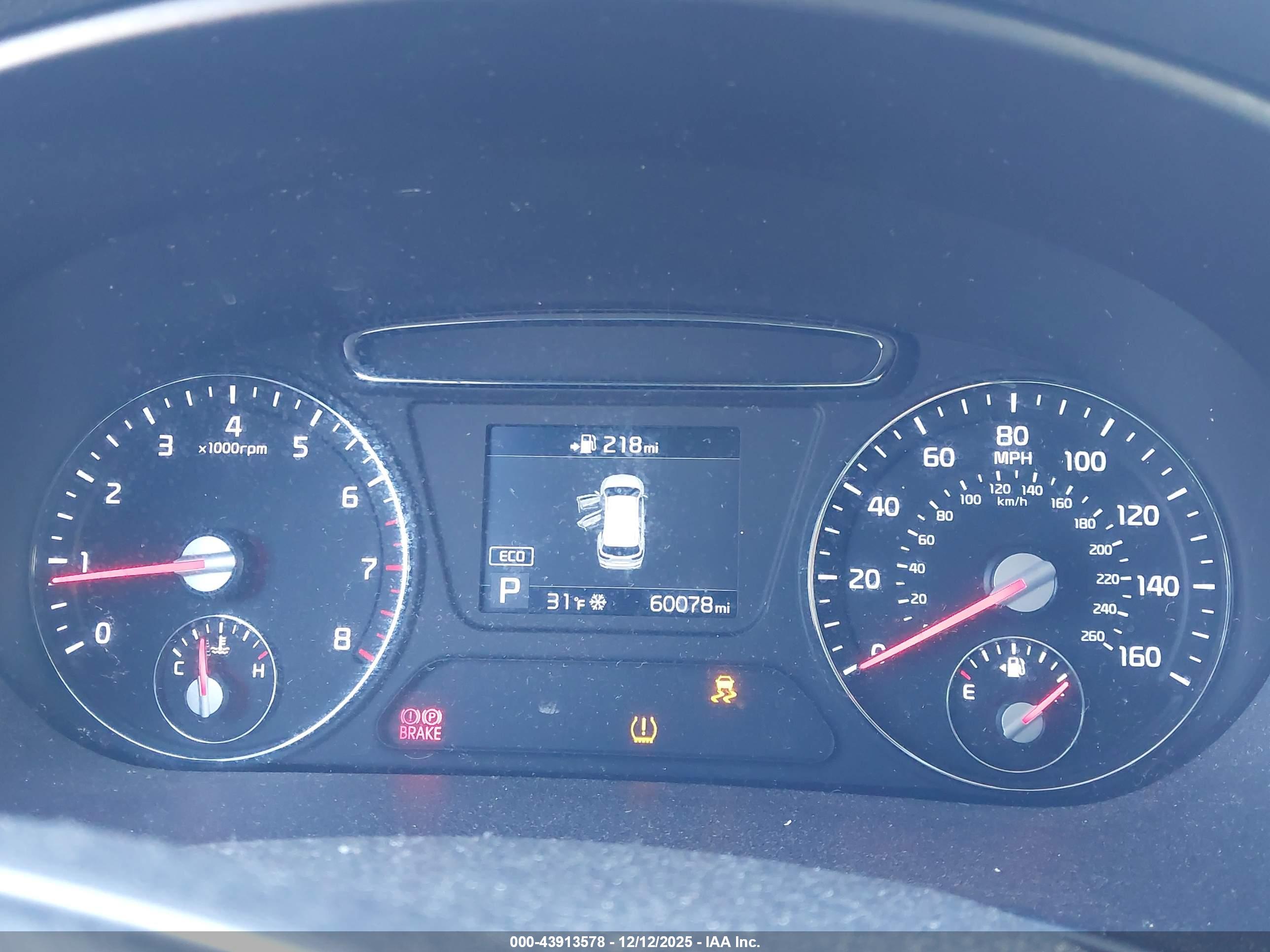 KIA SORENTO image 7