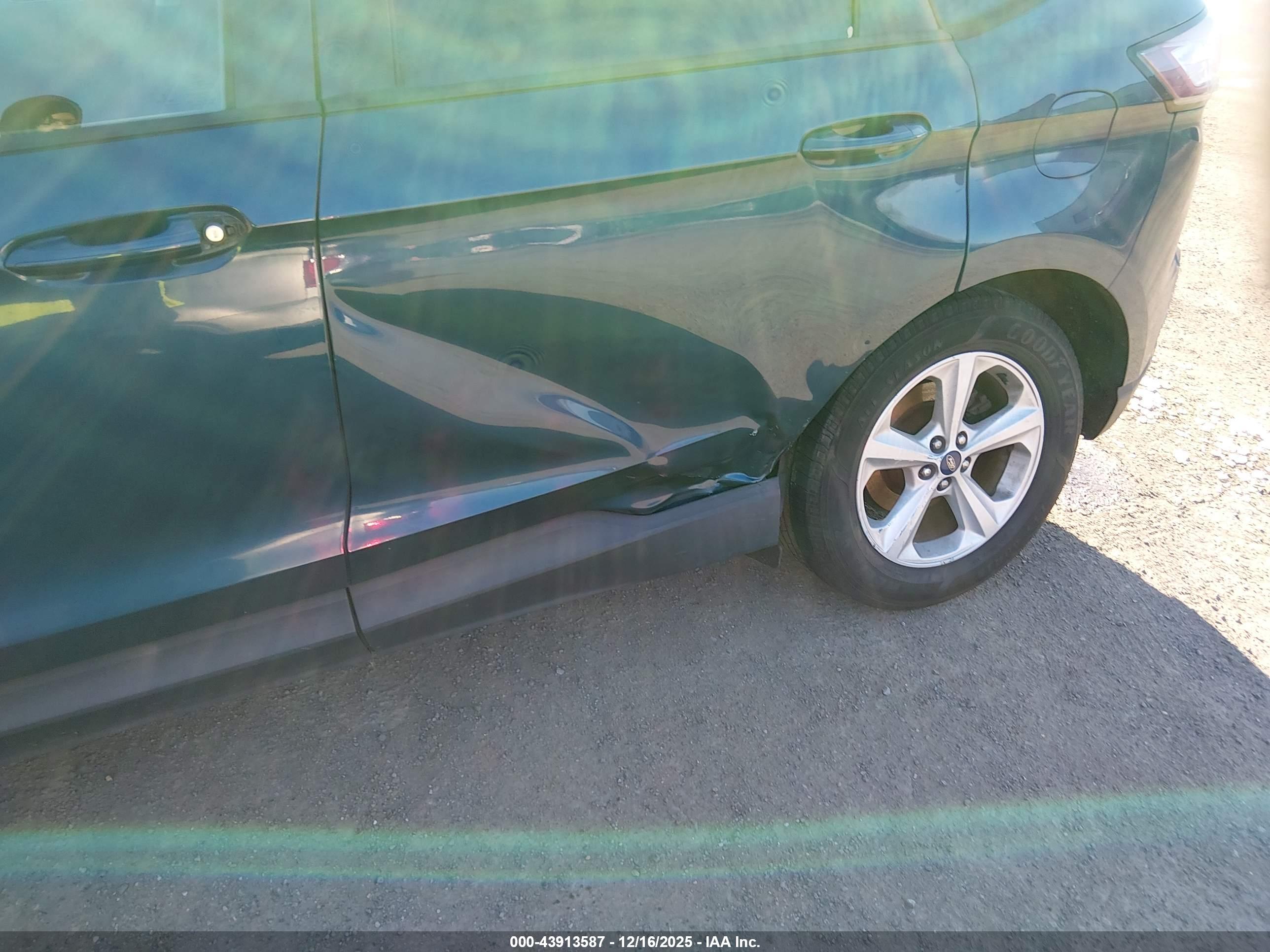 FORD EDGE image 6