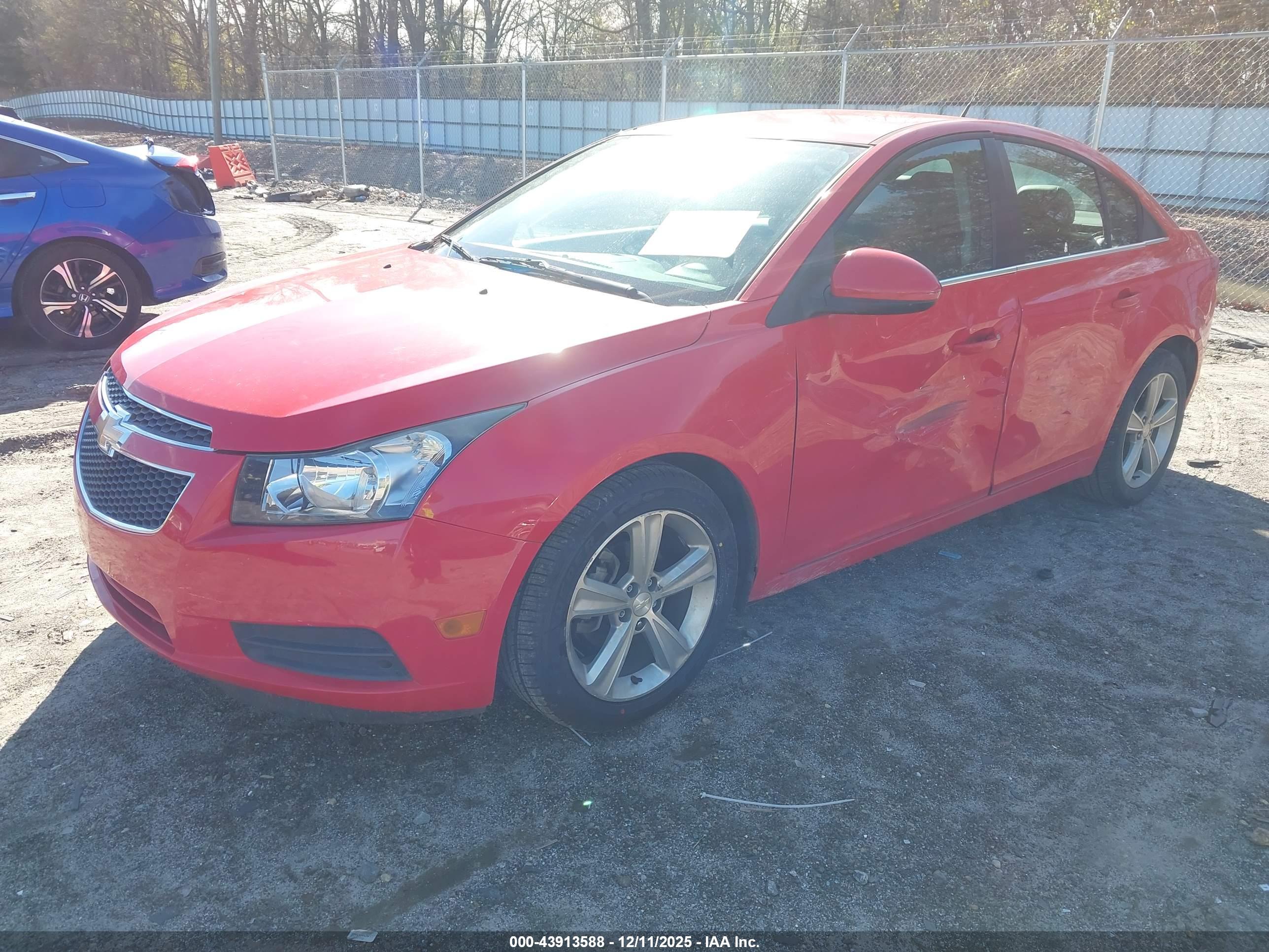 CHEVROLET CRUZE image 2