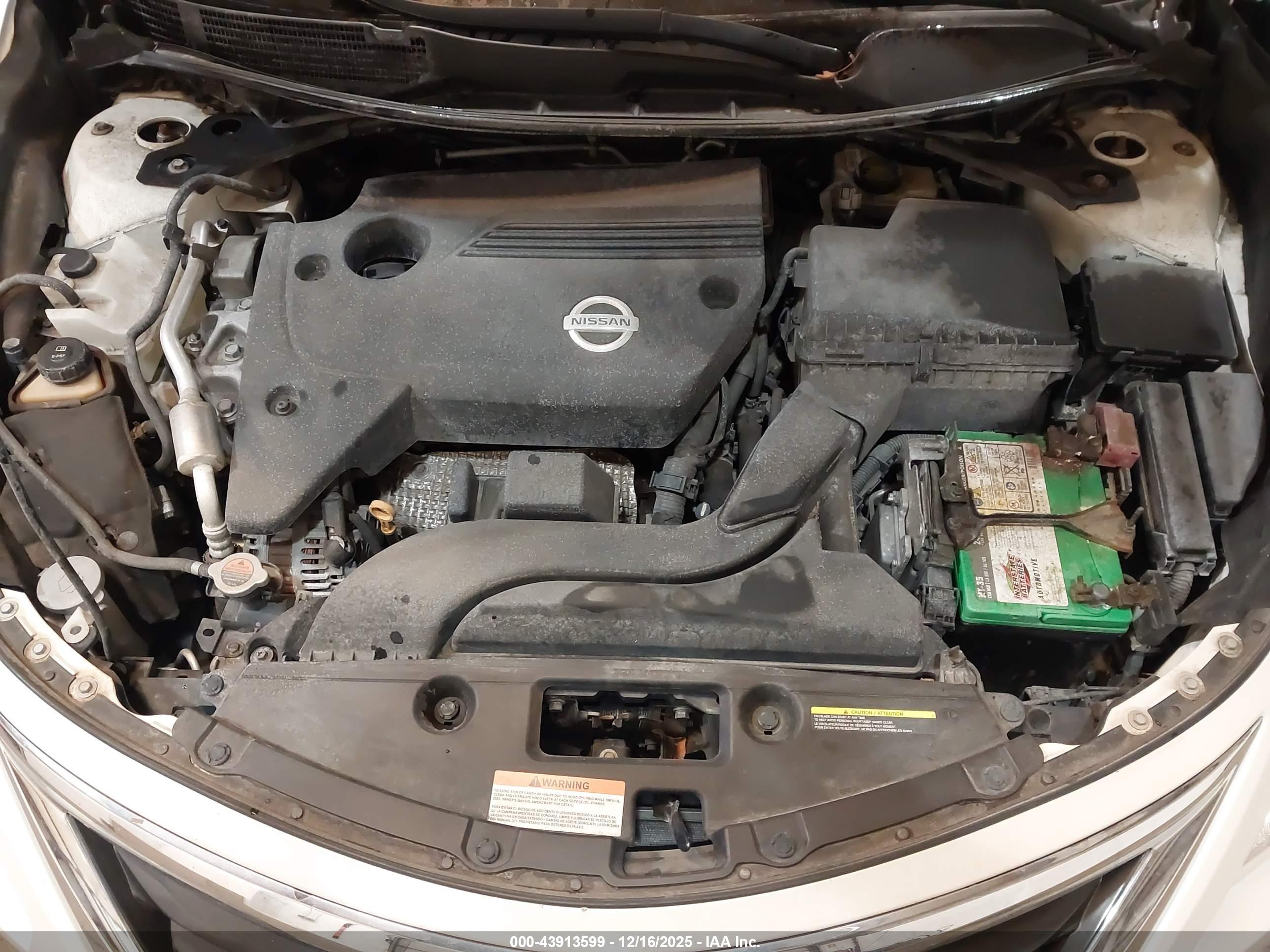 NISSAN ALTIMA image 10