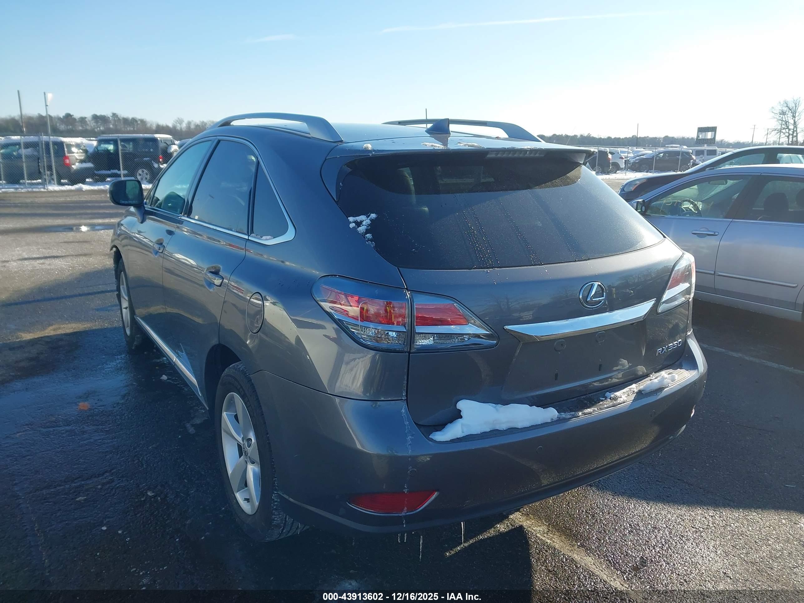 LEXUS RX image 3