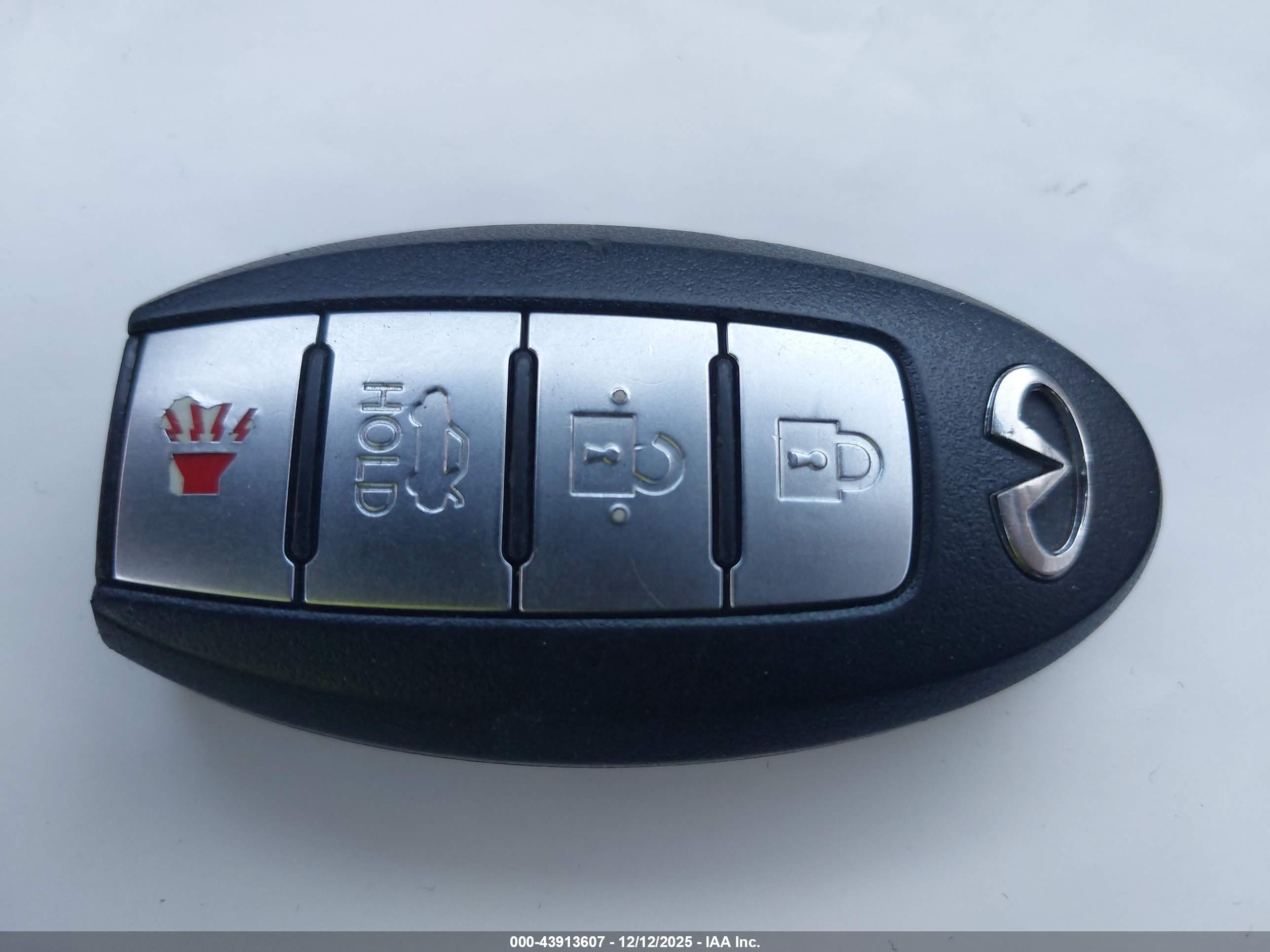 INFINITI Q50 image 11