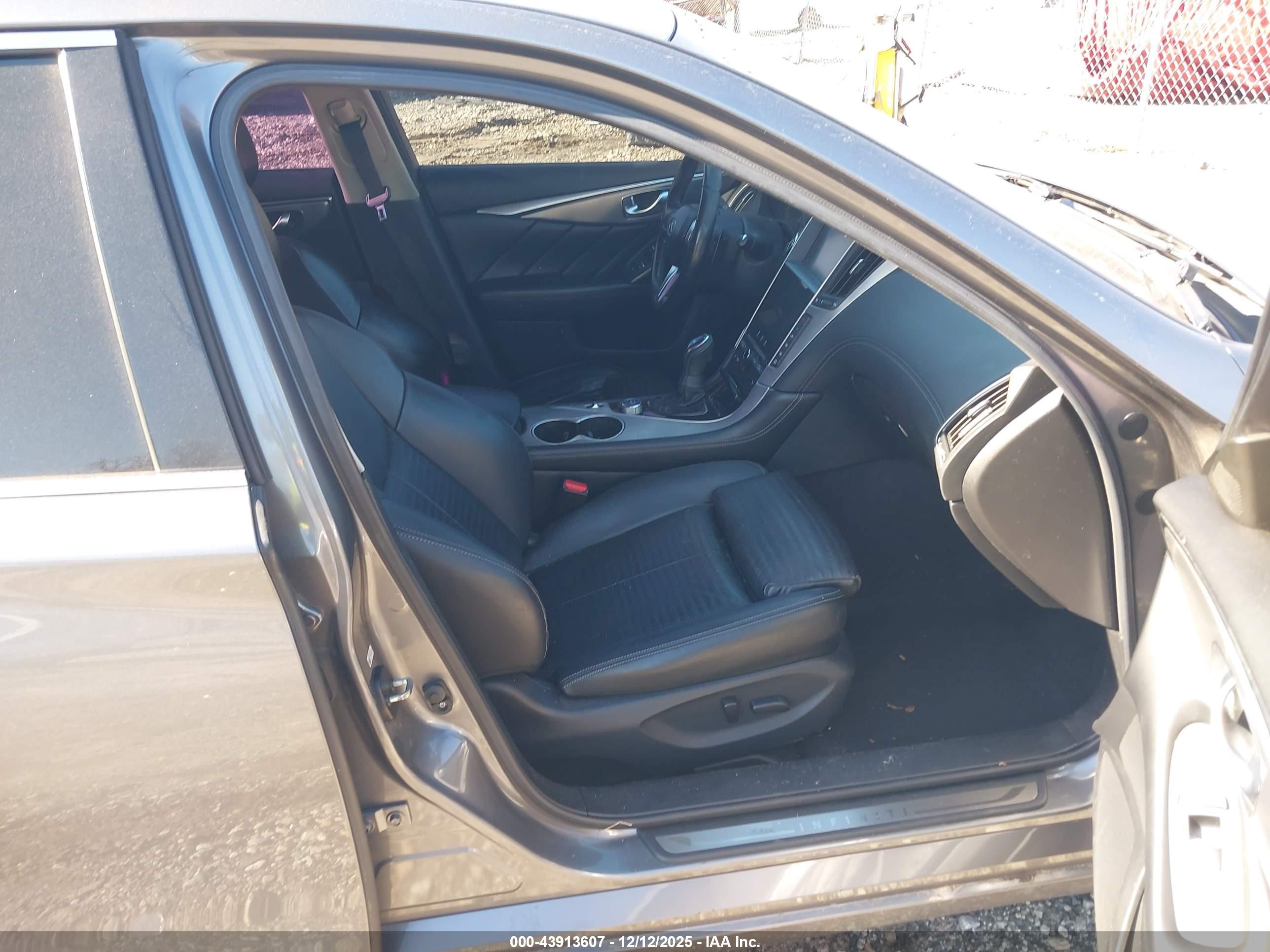 INFINITI Q50 image 5